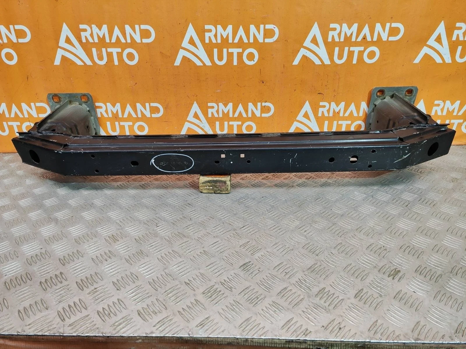 Усилитель бампера Land Rover Freelander 2006-2014 LR005532 2, передний