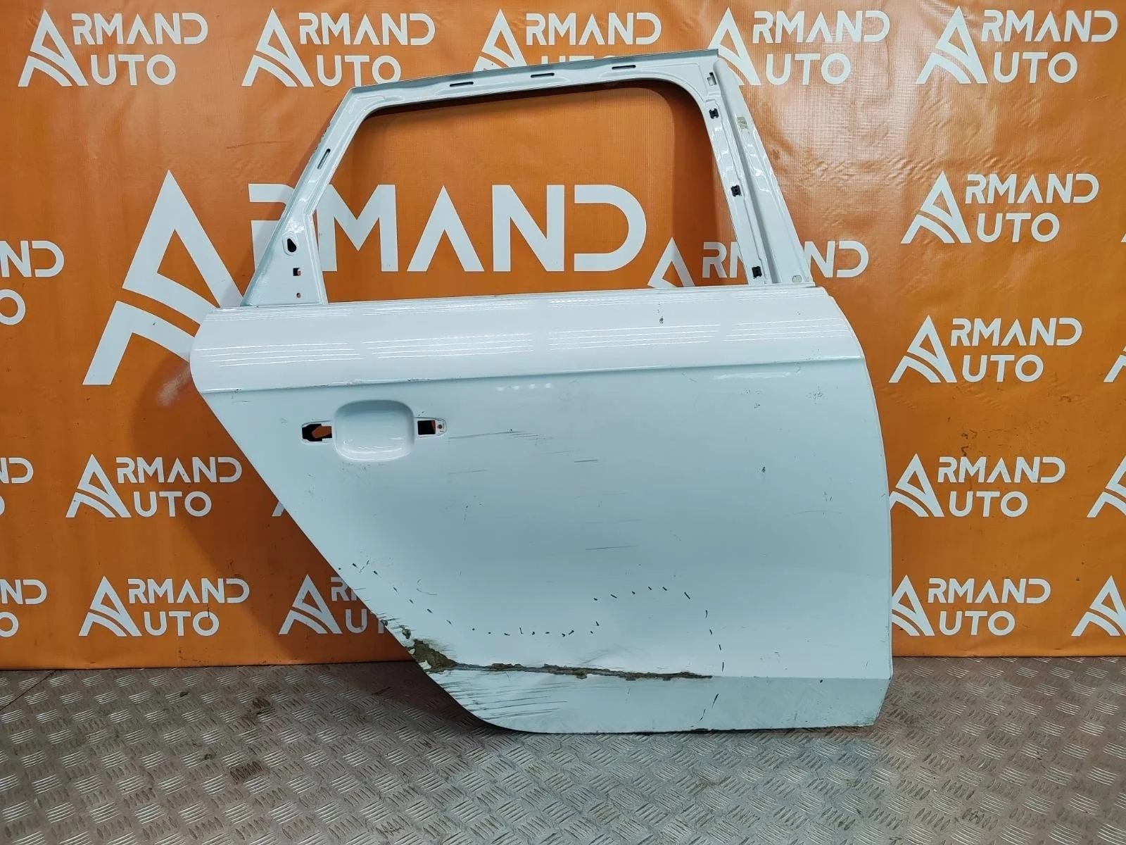 Дверь Audi A4 2007-2015 8K9833052D 4 B8, задняя правая