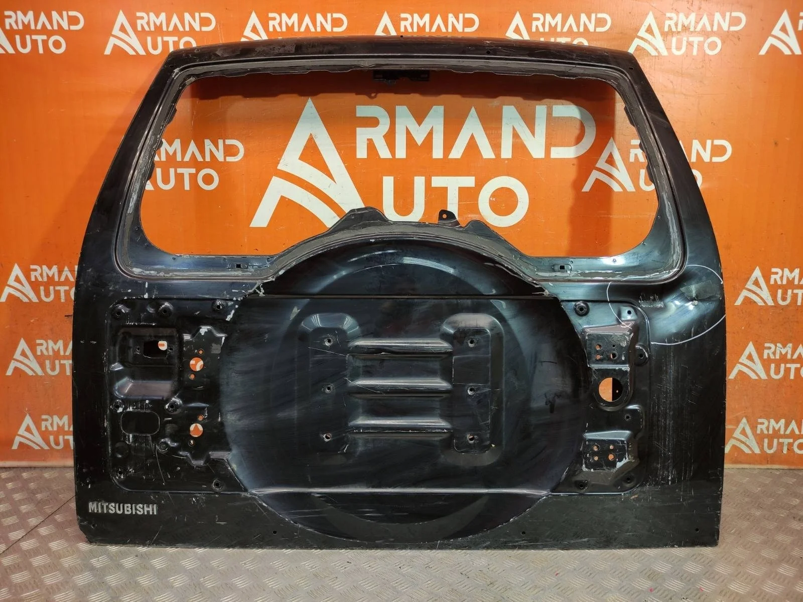 Дверь багажника Mitsubishi Pajero 2006-2014 5821A104 4