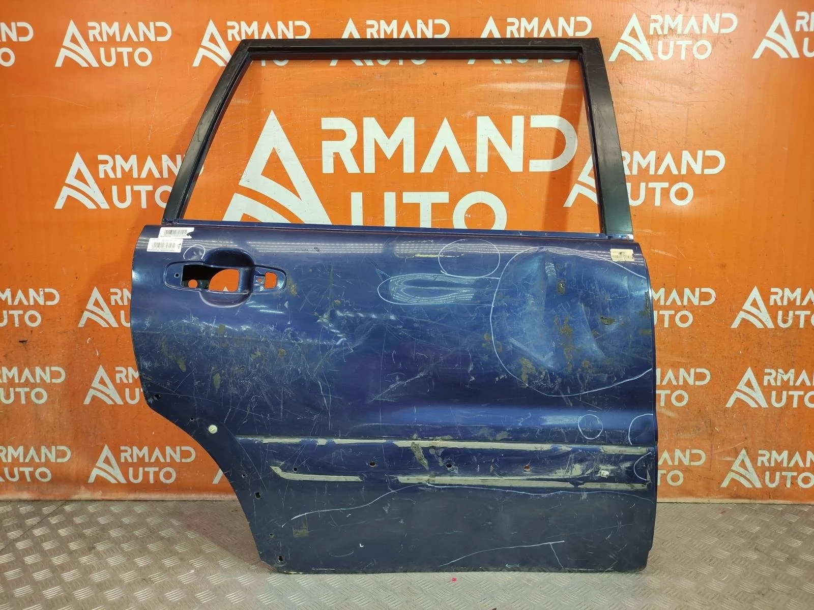 Дверь Suzuki Grand Vitara 2000-2006 6800352810 2, задняя правая