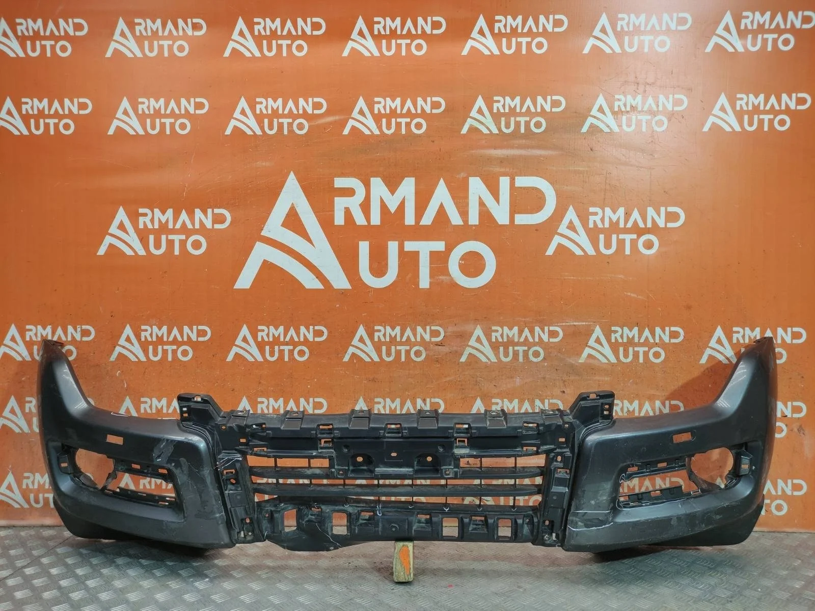 Бампер Mitsubishi Pajero 2014-2022 6400G591 4, передний