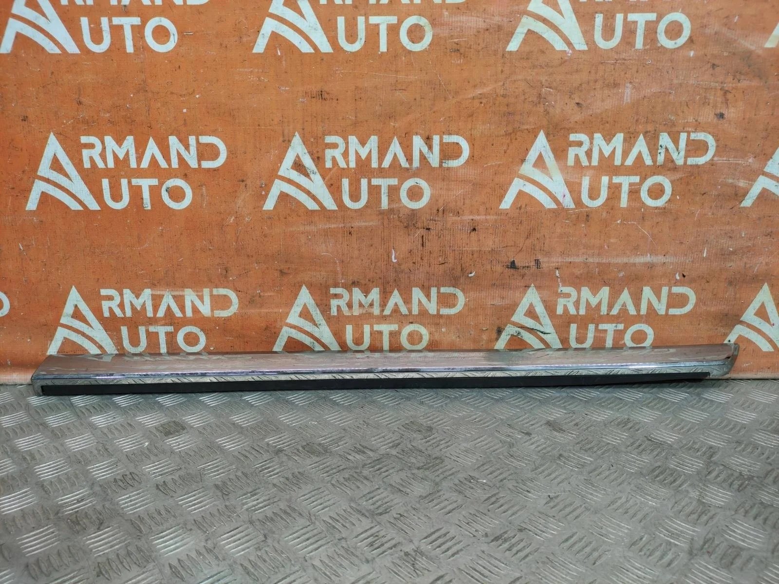 Молдинг двери Toyota Land Cruiser 2015-2021 7507160140 200, передний правый