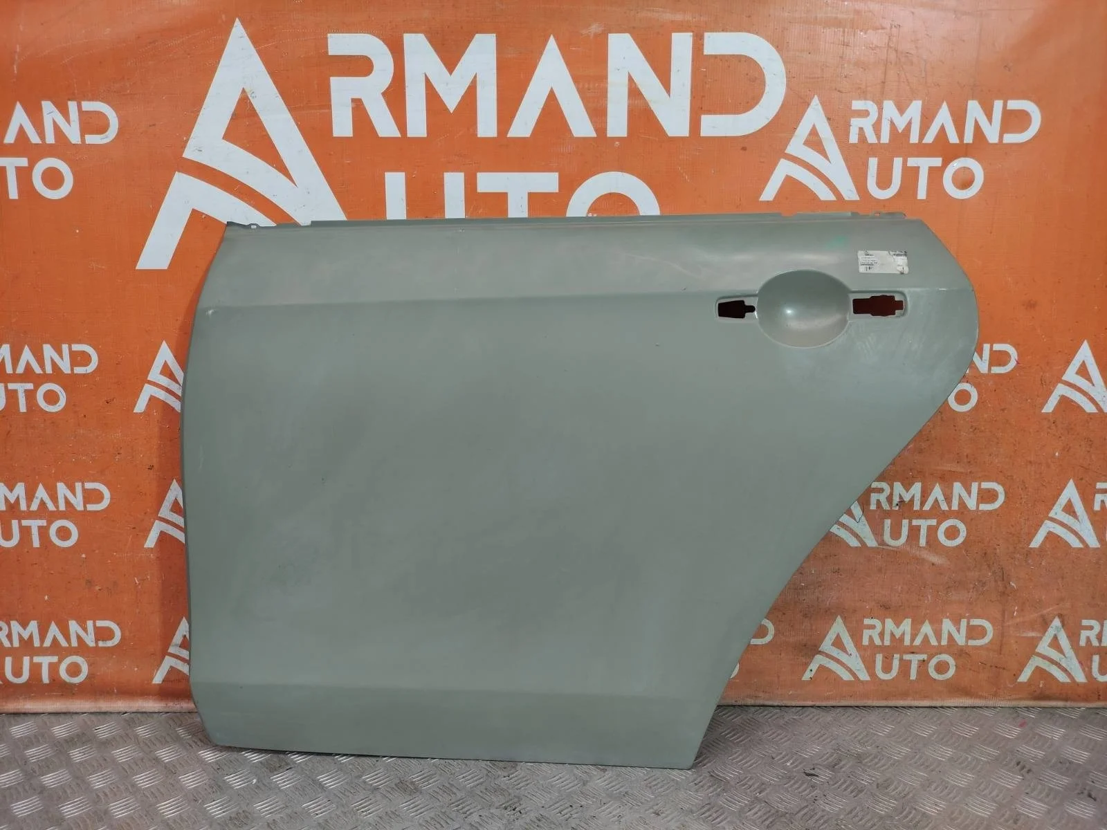 Панель двери Nissan Almera 2012-2018 821534AA8B G15, задний левый