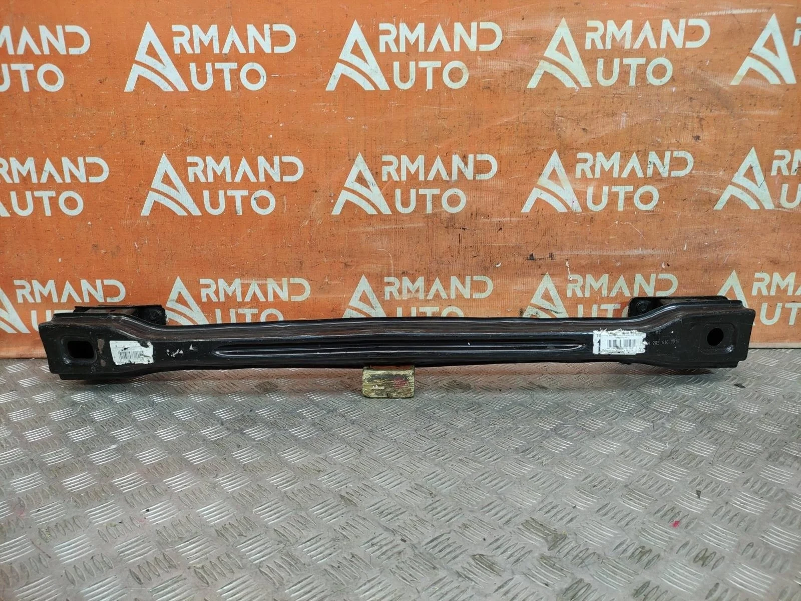 Усилитель бампера Mercedes C-Class 2014-2021 A2056100014 W205, задний