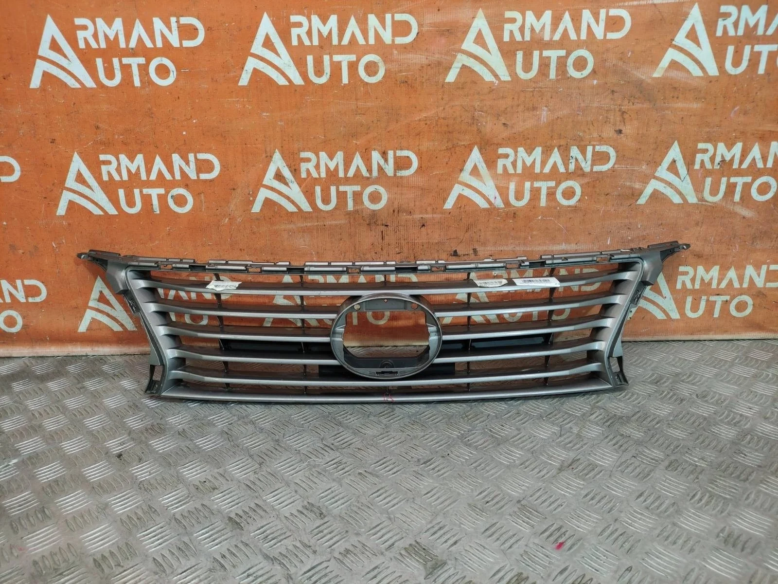 Решетка радиатора Lexus RX 2012-2015 5310148902 3 AL10