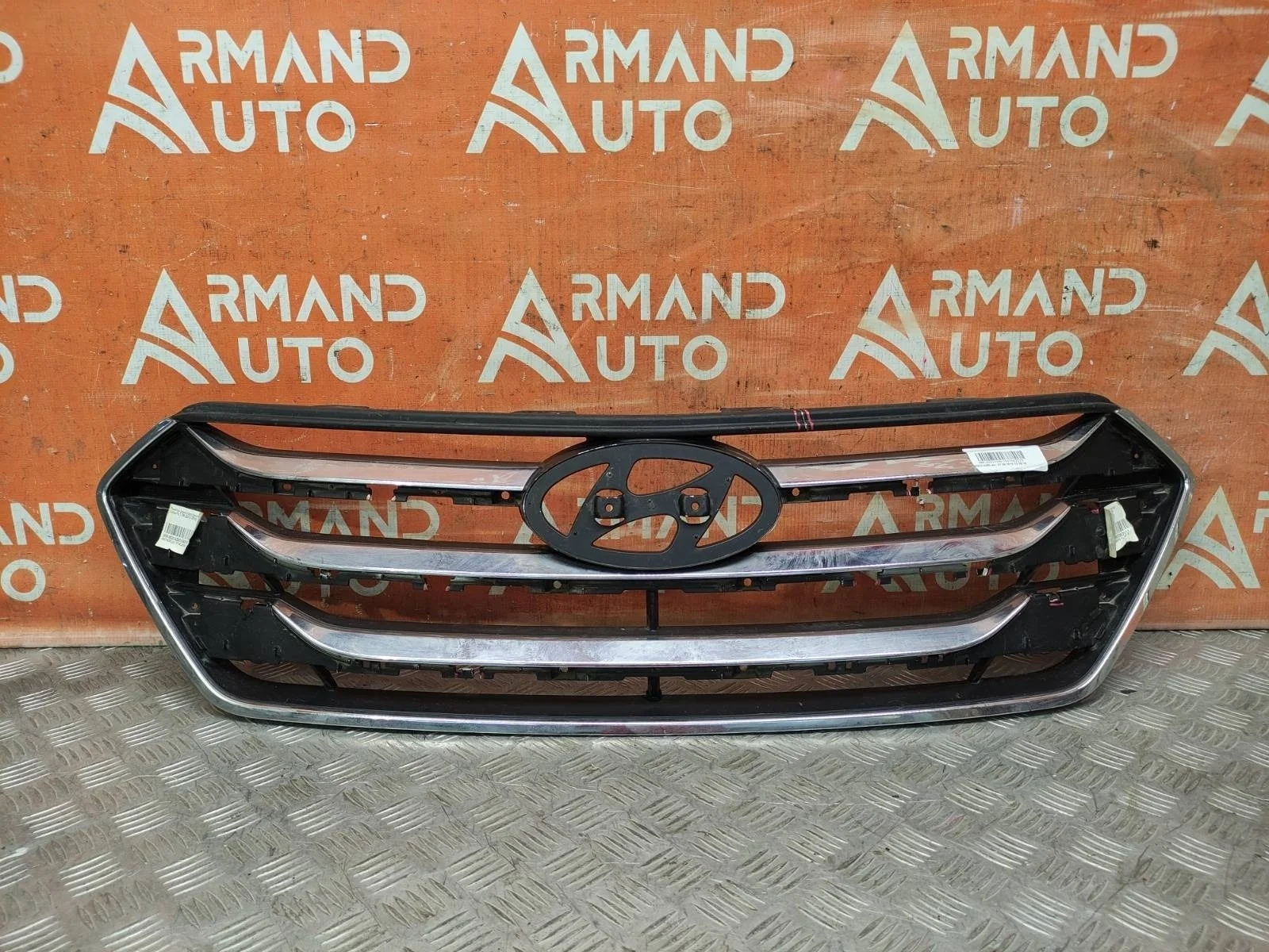 Решетка радиатора Hyundai Santa Fe 2012-2016 863512W050 3 DM