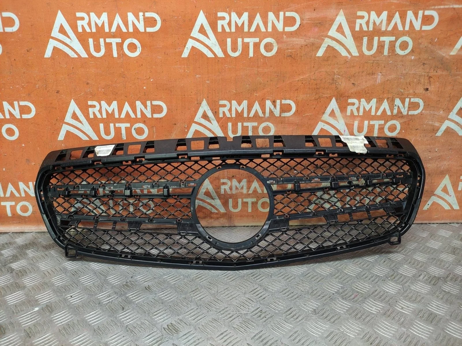 Решетка радиатора Mercedes A-Class 2012-2015 A17688002839982 W176