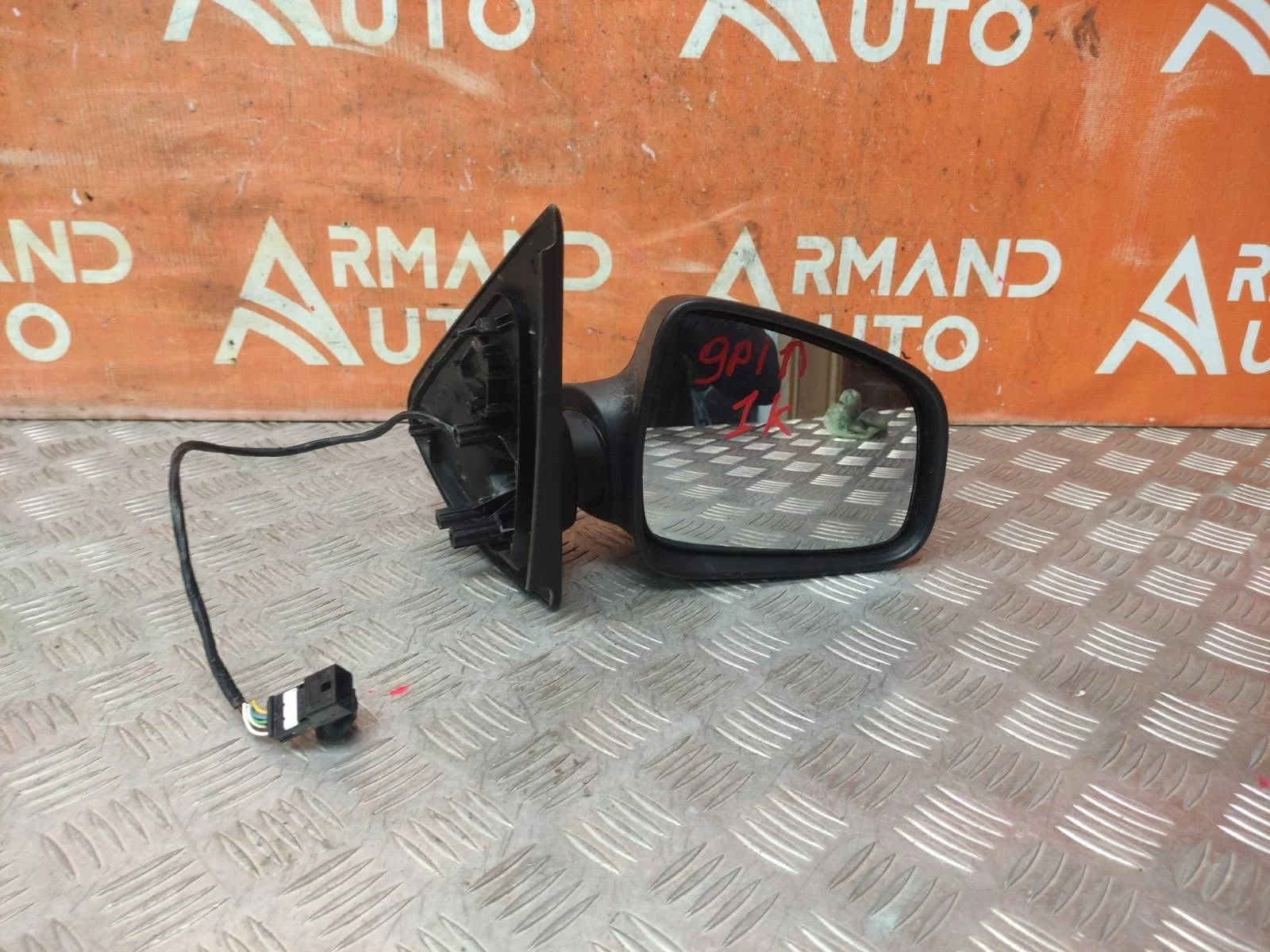 Зеркало Renault Logan 2012-2022 963019406R 2, правое