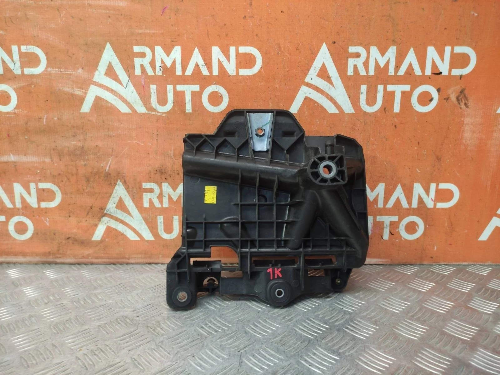 Площадка акб Volkswagen Polo 2014-2020 6C0915331D 5