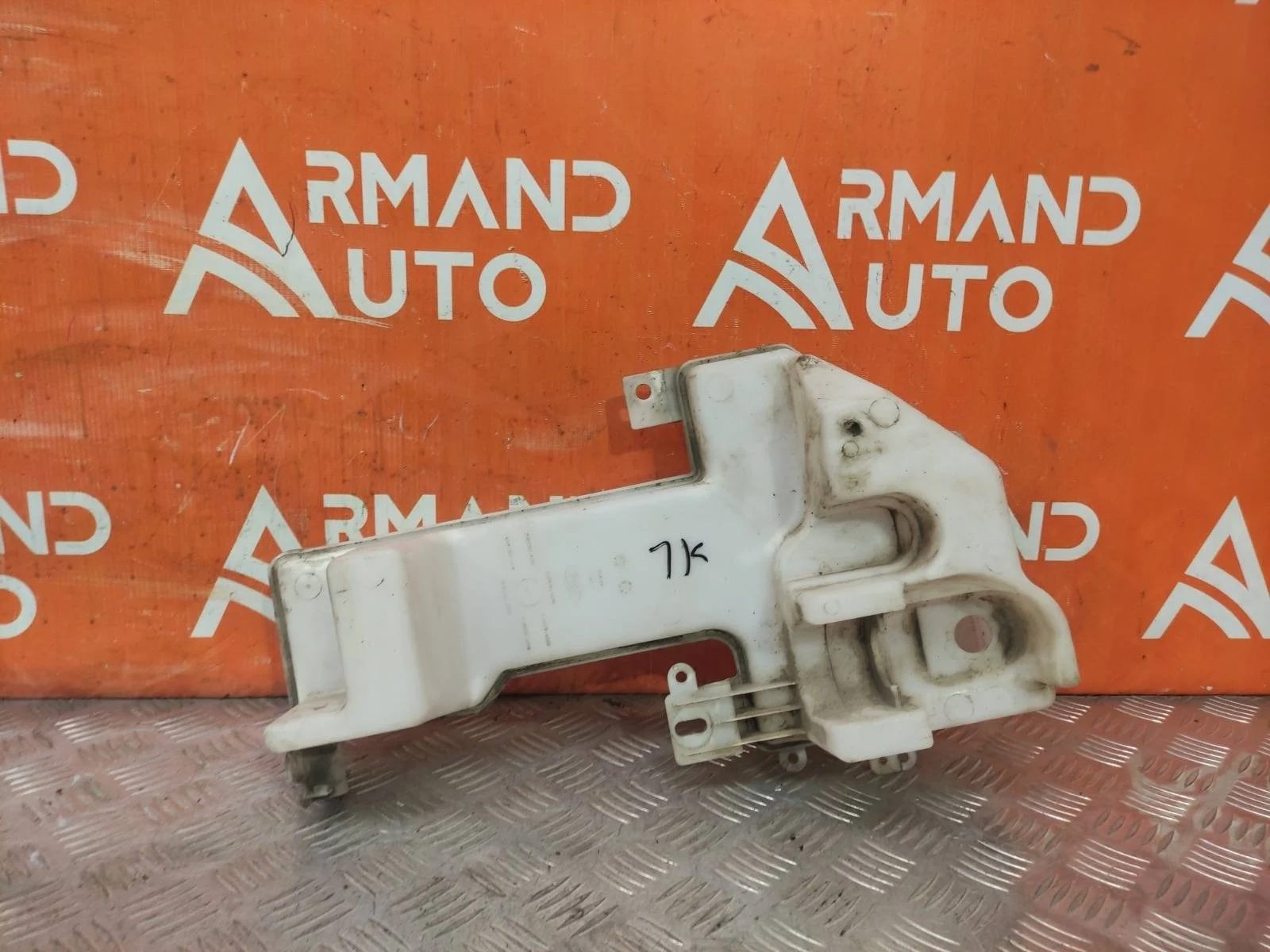 Бачок стеклоомывателя FORD Transit 2014-нв 1924047 7 TTG