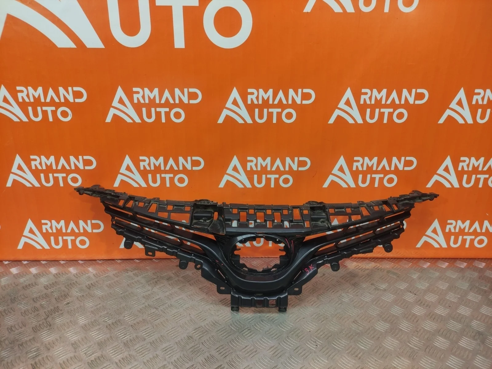 Решетка радиатора Toyota Camry 2017-2021 5310133540 8 XV70