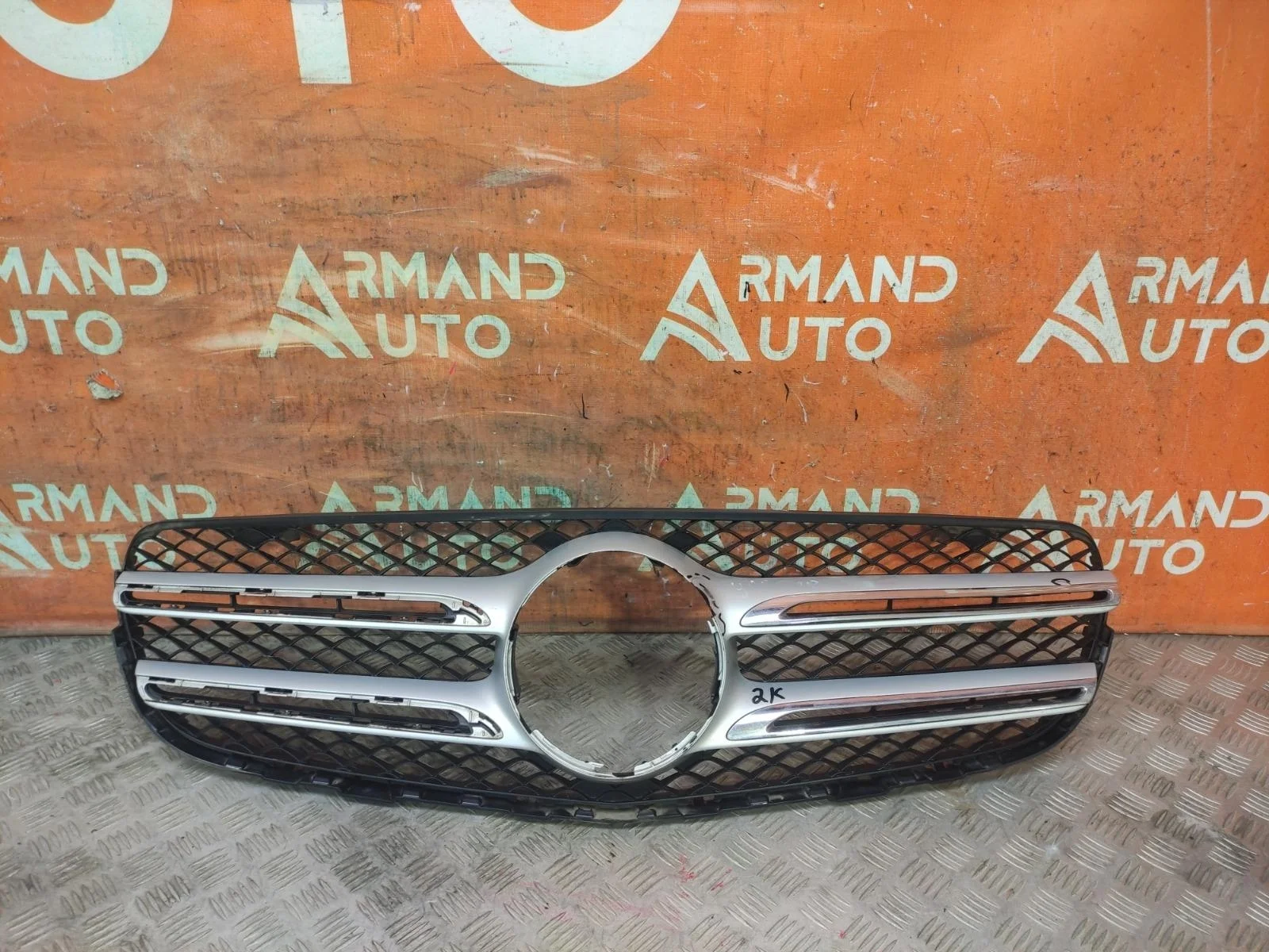 Решетка радиатора Mercedes GLC-Class 2015-2019 A2538882100 X253