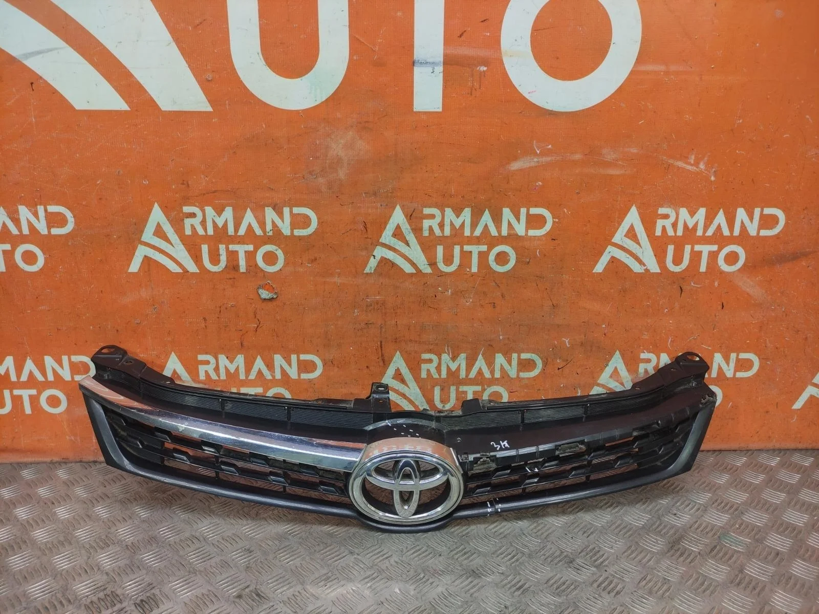 Решетка радиатора Toyota Camry 2017-2018 5310106E40 7 XV50