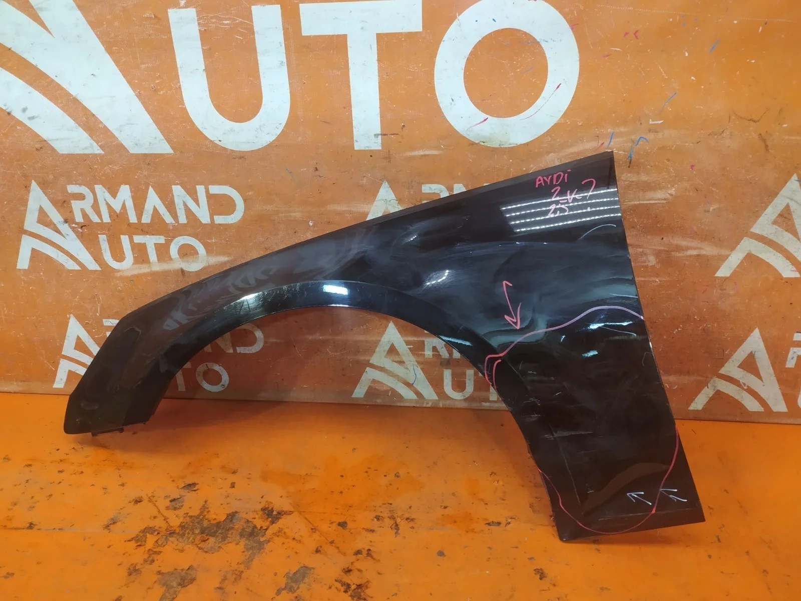 Крыло Audi A4 2015-2020 8W0821105A 5 B9, переднее левое