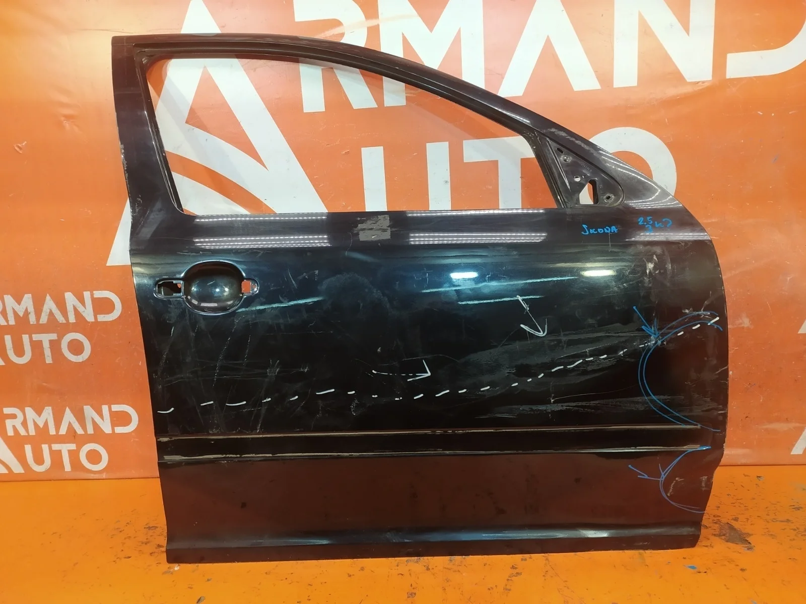 Дверь Skoda Octavia 2004-2013 1Z0831056 2 A5 (1Z), передняя правая