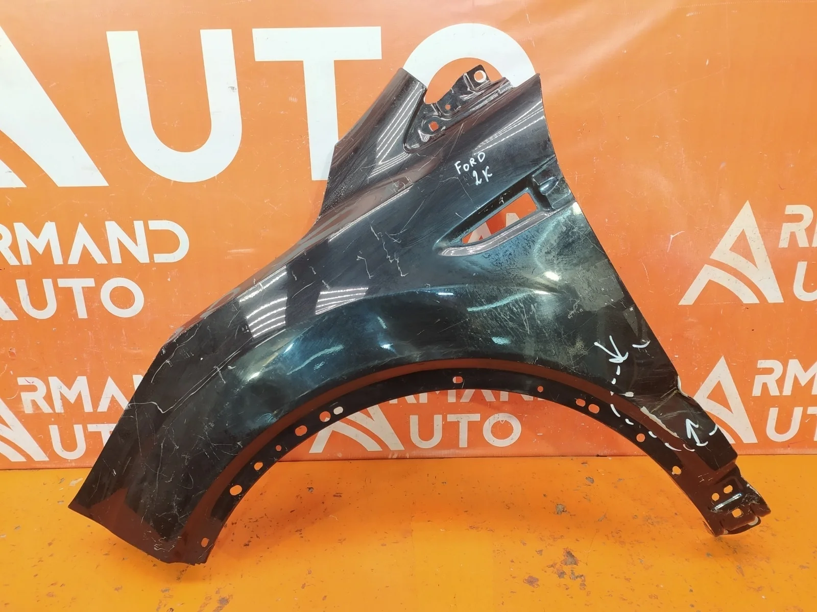 Крыло Ford Kuga 2012-2019 2344153 2 CBS, переднее левое