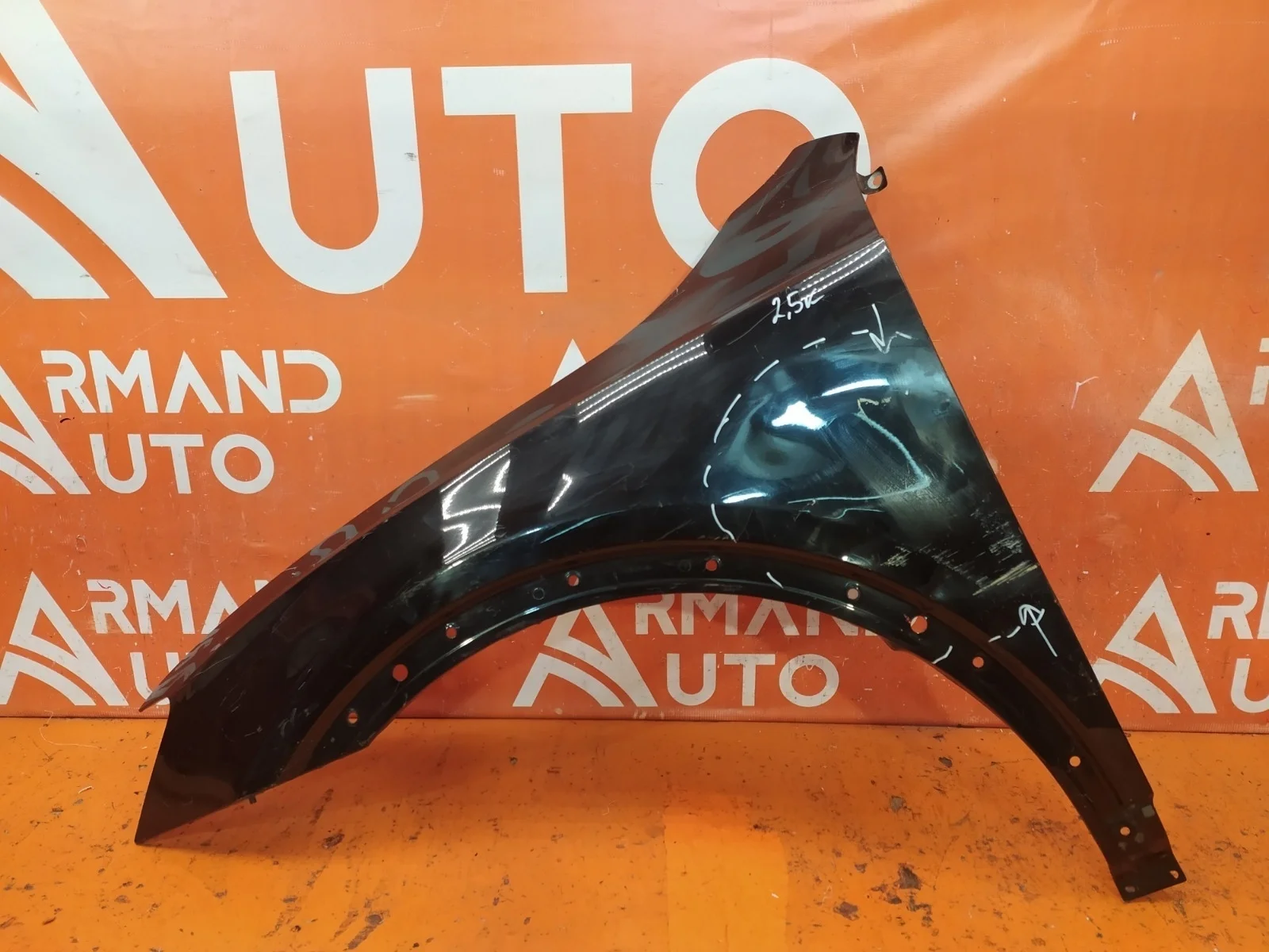 Крыло Audi Q3 2011-2018 8U0821105 1 8U, переднее левое
