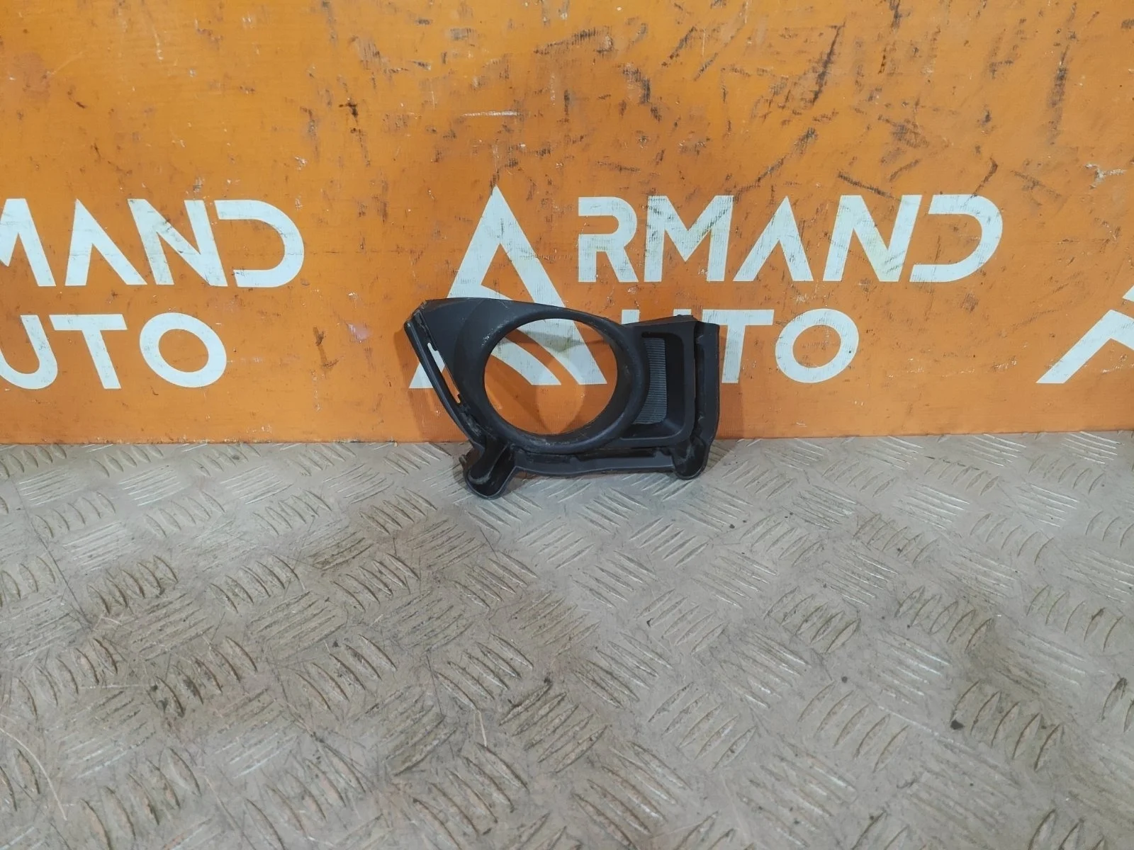 Окантовка птф Toyota Highlander 2013-2016 814820E160 3 U50, левая