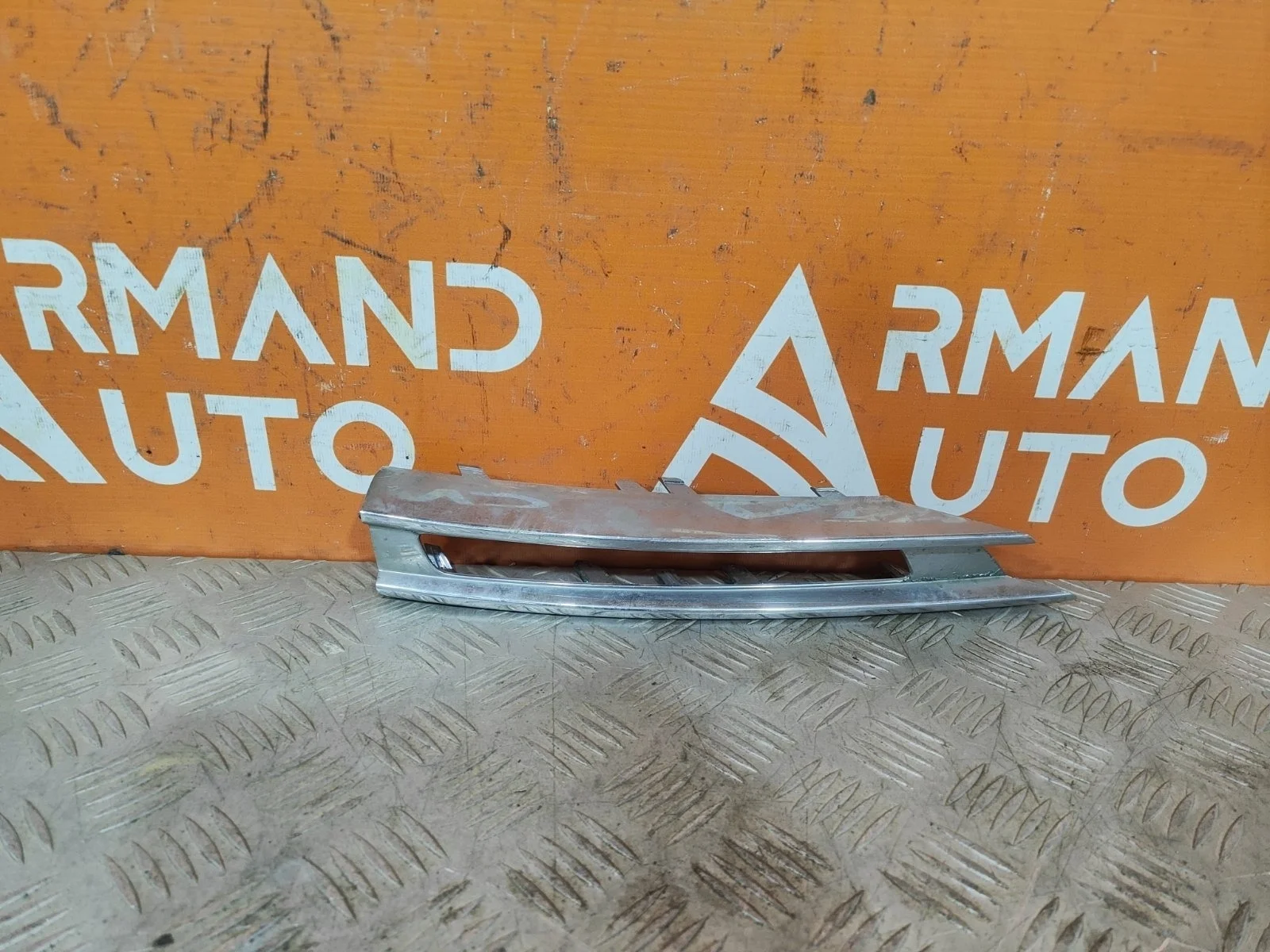 Накладка окантовки дхо Mercedes M ML GLE-Class 2011-2015 A1668851374 W166, левая