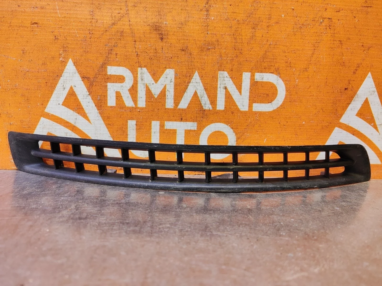 Решетка бампера Volvo XC90 2006-2014 30678954 1, передняя правая