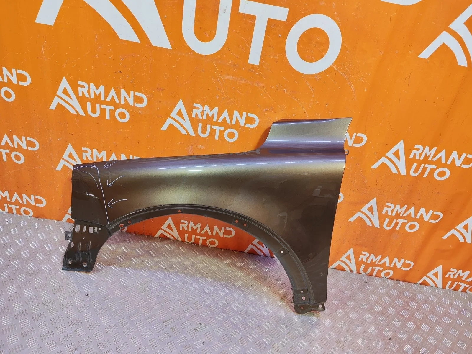 Крыло Volvo XC90 2002-2014 30796494 1, переднее левое