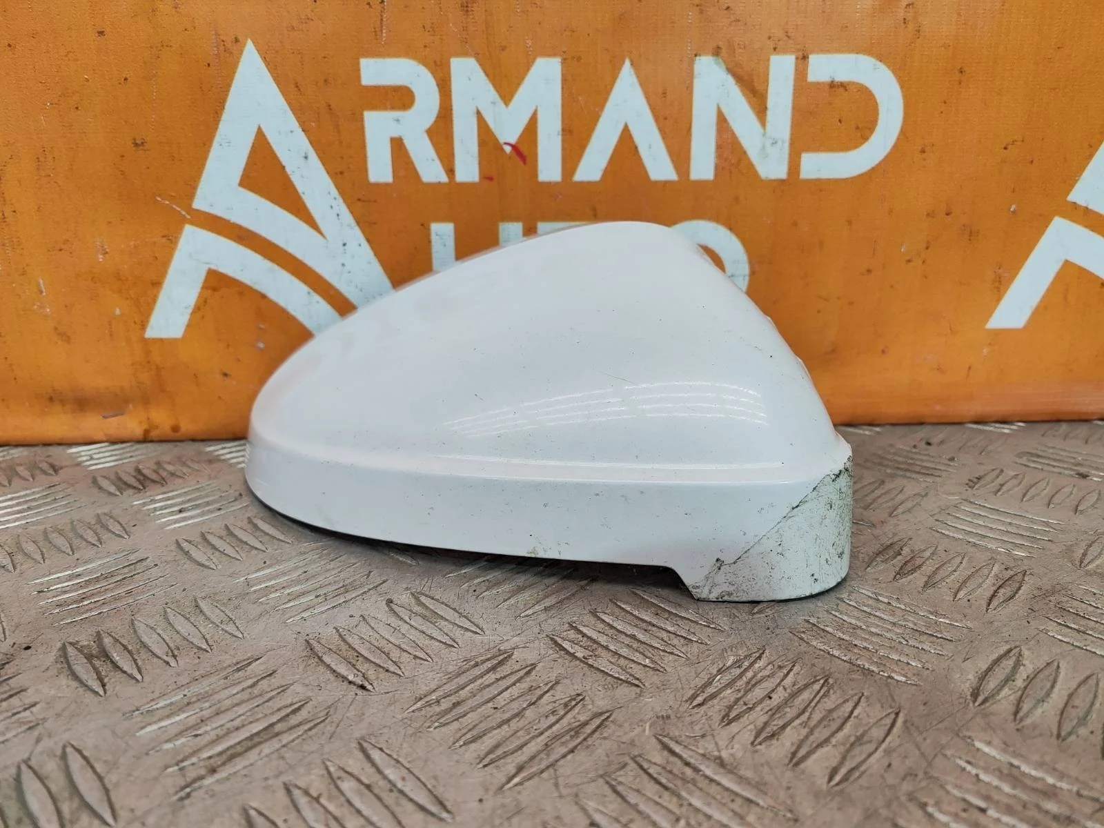 Крышка зеркала Audi A4 2015-2025 8W0857528GRU 5 B9, правая