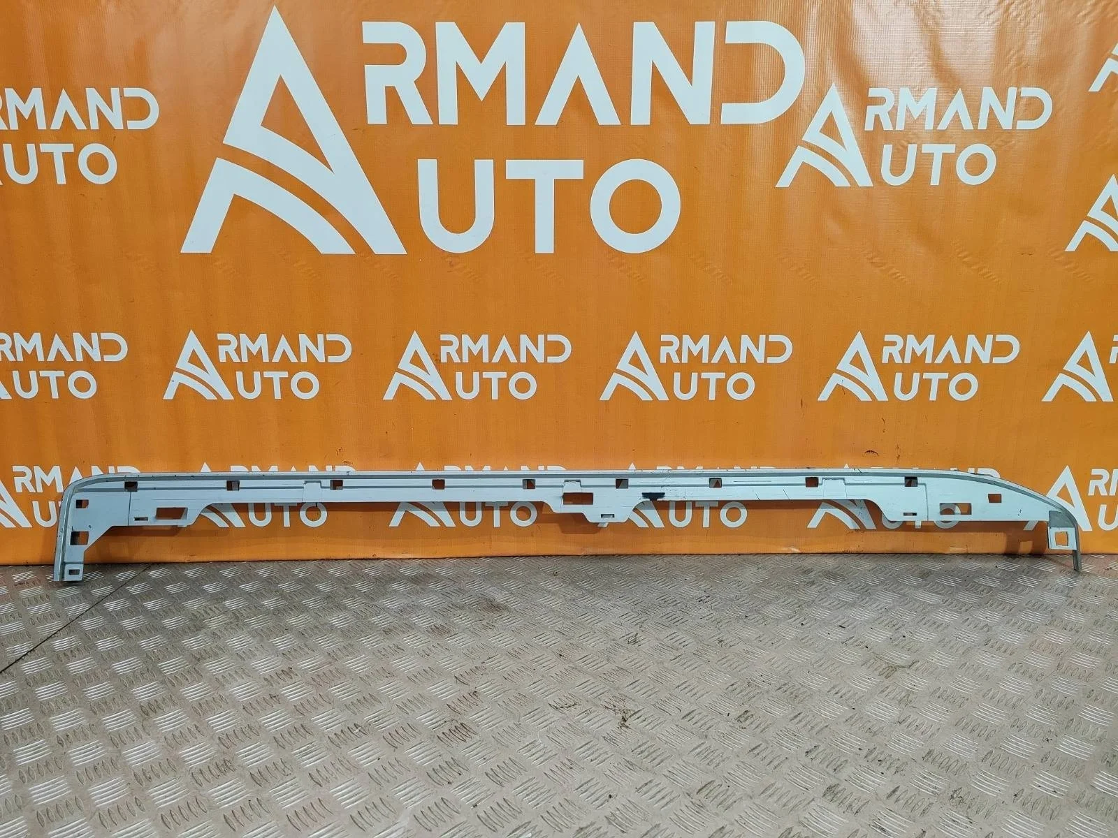Накладка подножки порога Toyota Land Cruiser Prado 2009-2024 5177460180 150, левая