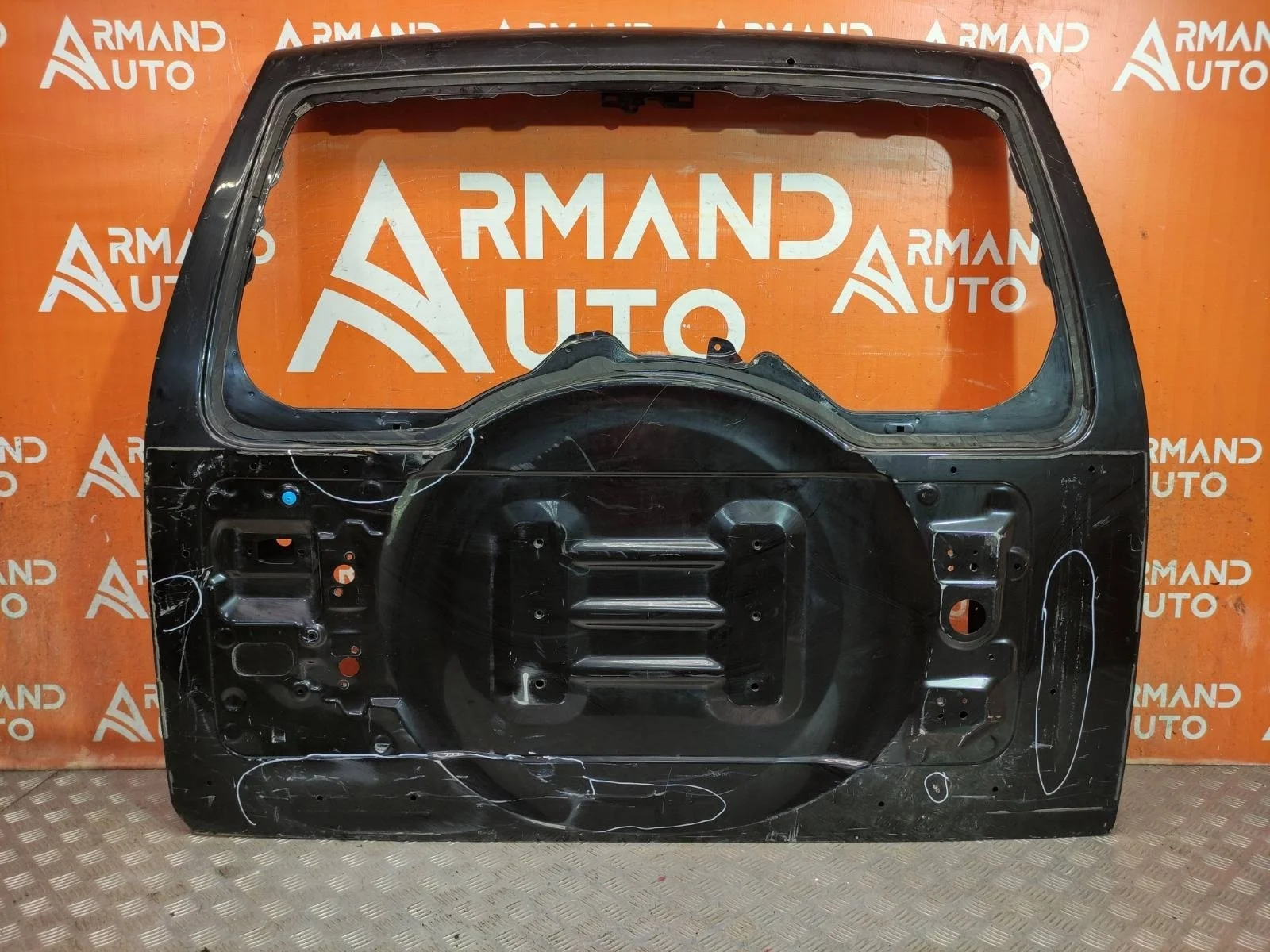 Дверь багажника Mitsubishi Pajero 2014-2022 5821A146 4