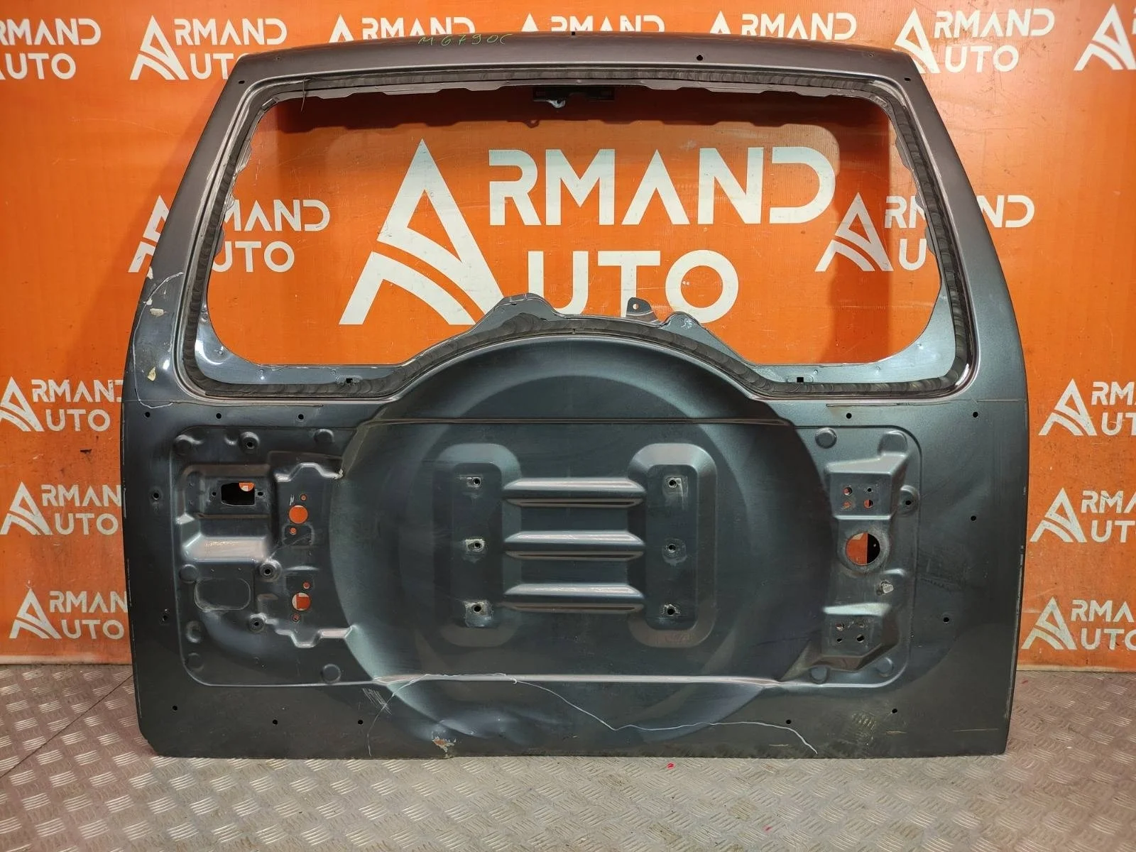 Дверь багажника Mitsubishi Pajero 2014-2022 5821A146 4
