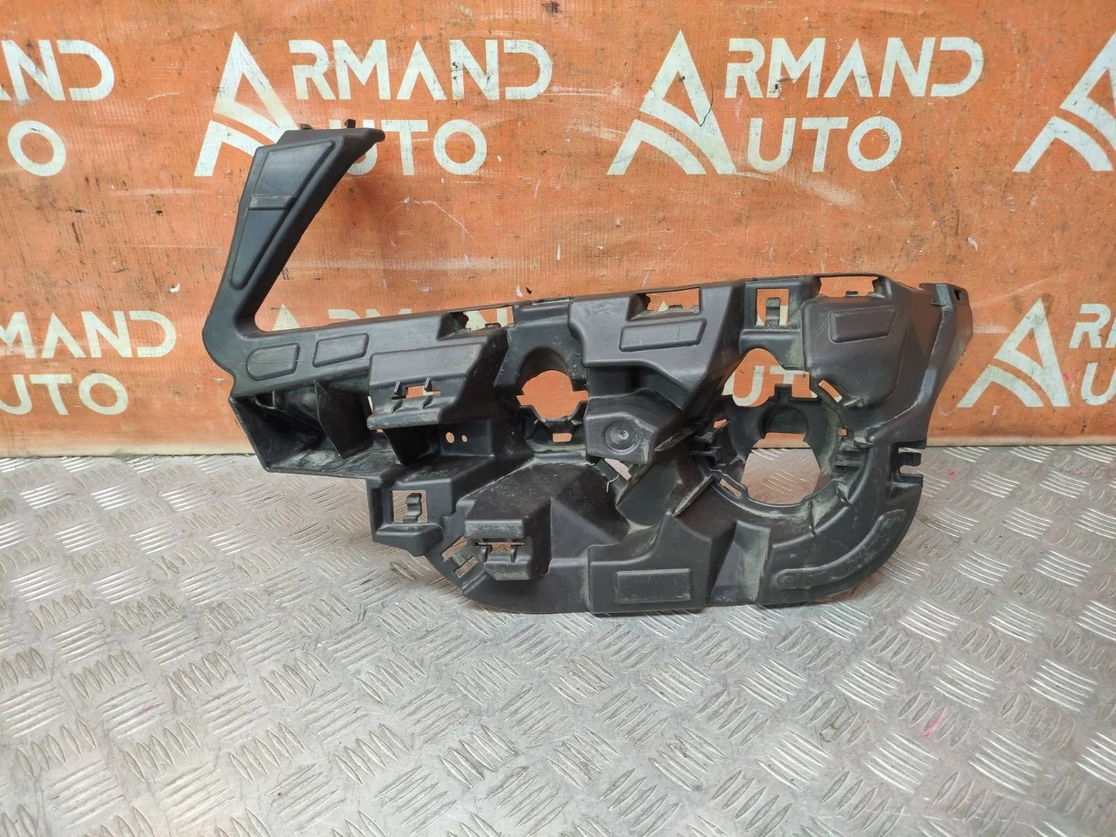 Кронштейн птф Bmw X3 2010-2014 51117212955 F25, левый