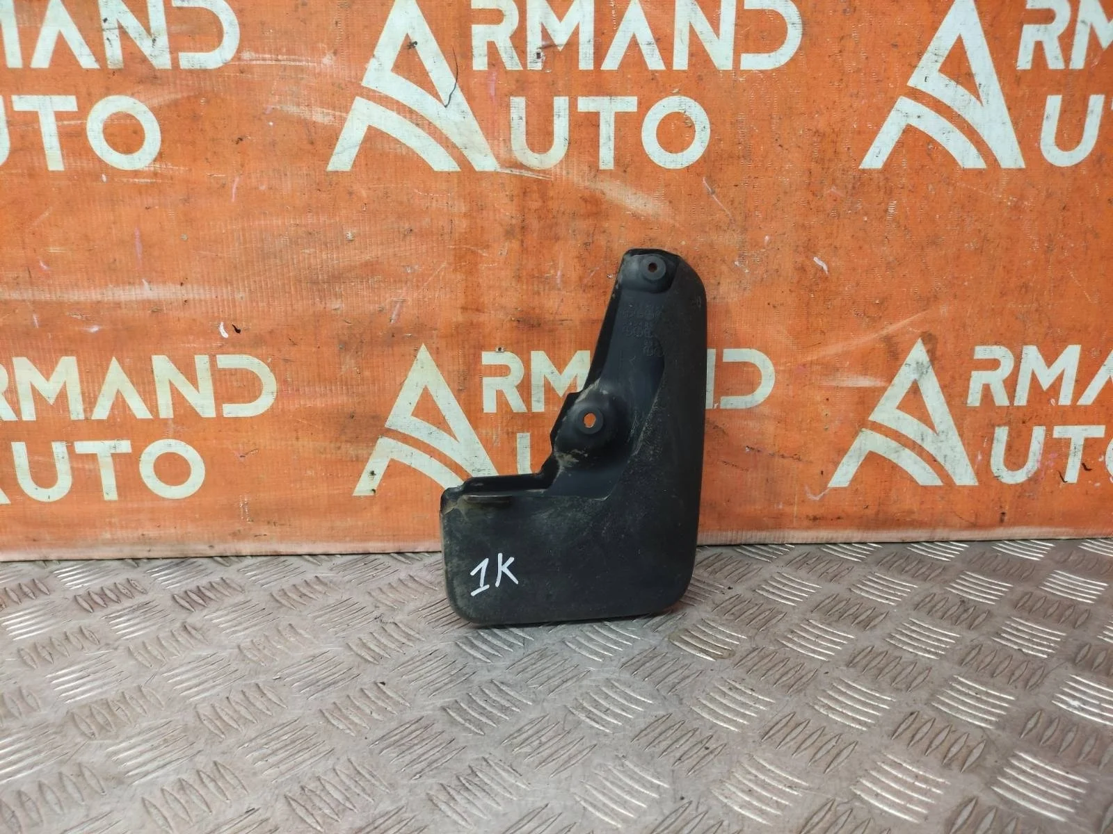 Брызговик TOYOTA RAV4 2018-нв 7662142130 5 XA50, передний правый