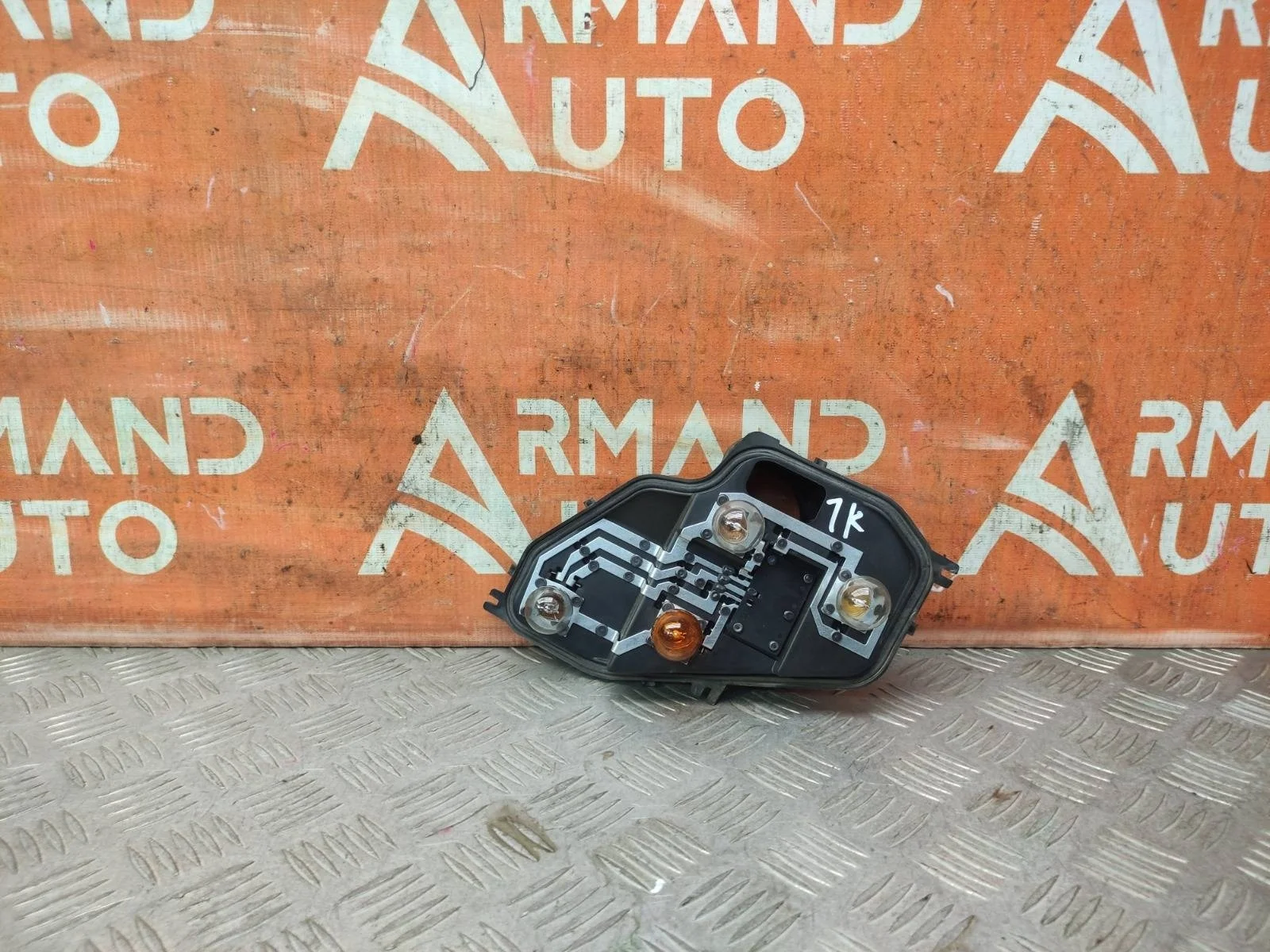 Плата фонаря Renault Sandero 2013-2022 265550577R 2, левая