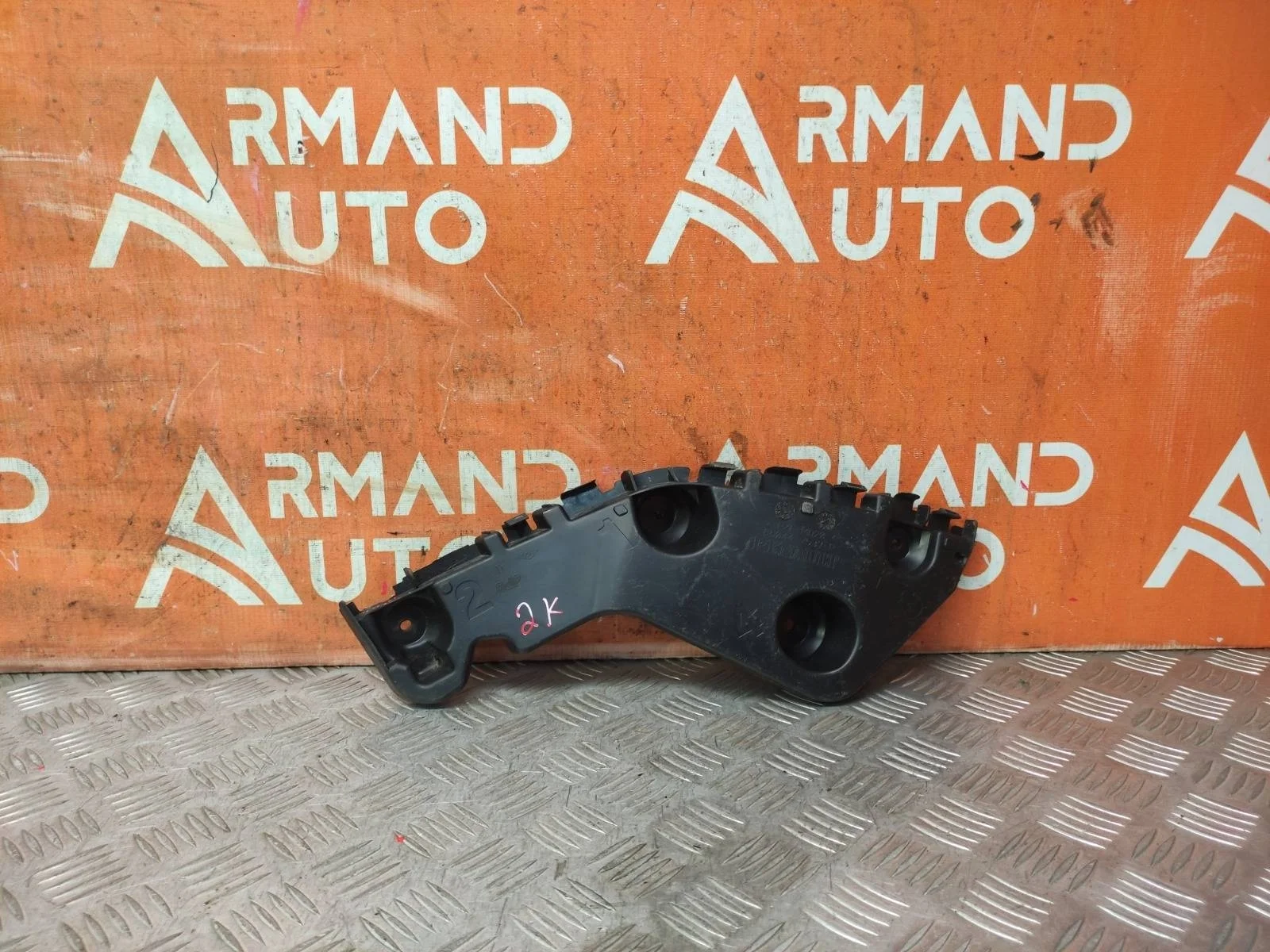 Кронштейн бампера RENAULT Duster 2010-2021 850442537R 1, задний правый