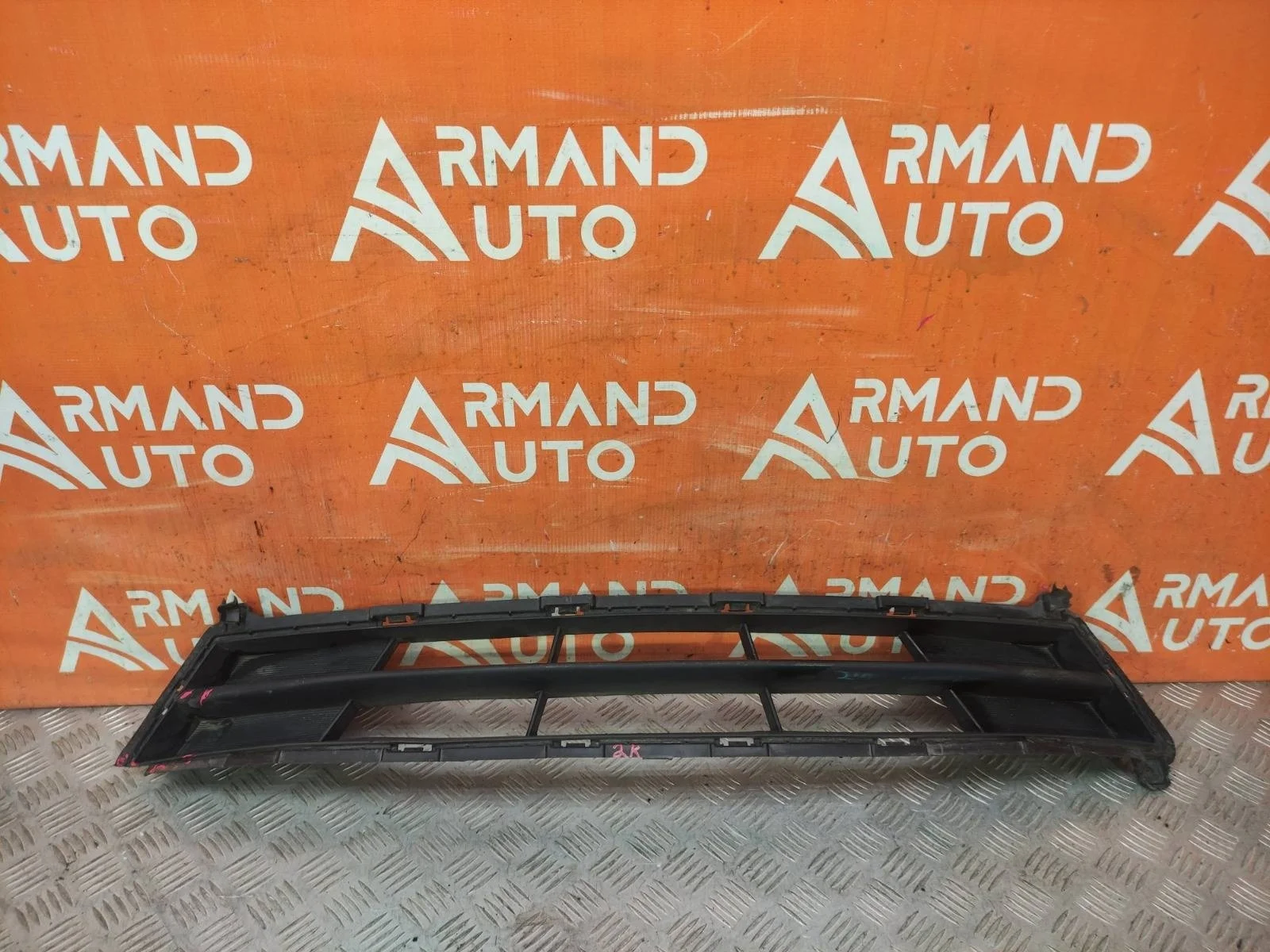 Решетка бампера Hyundai Solaris 2014-2017 865614L500 1, передняя