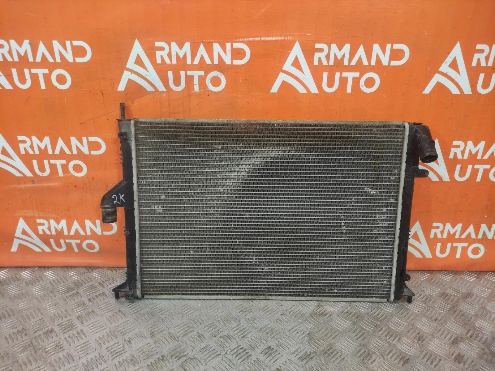 Радиатор двигателя (двс) Renault Logan 2004-2015 8200735039 1