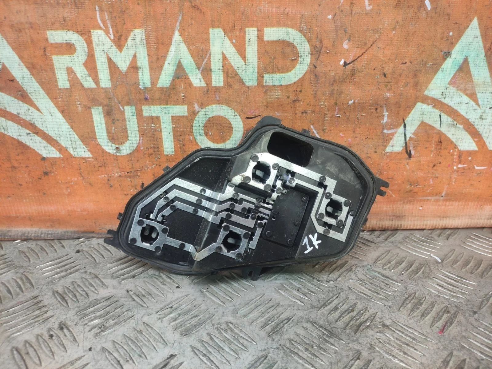 Плата фонаря Renault Sandero 2013-2022 265550577R 2, левая