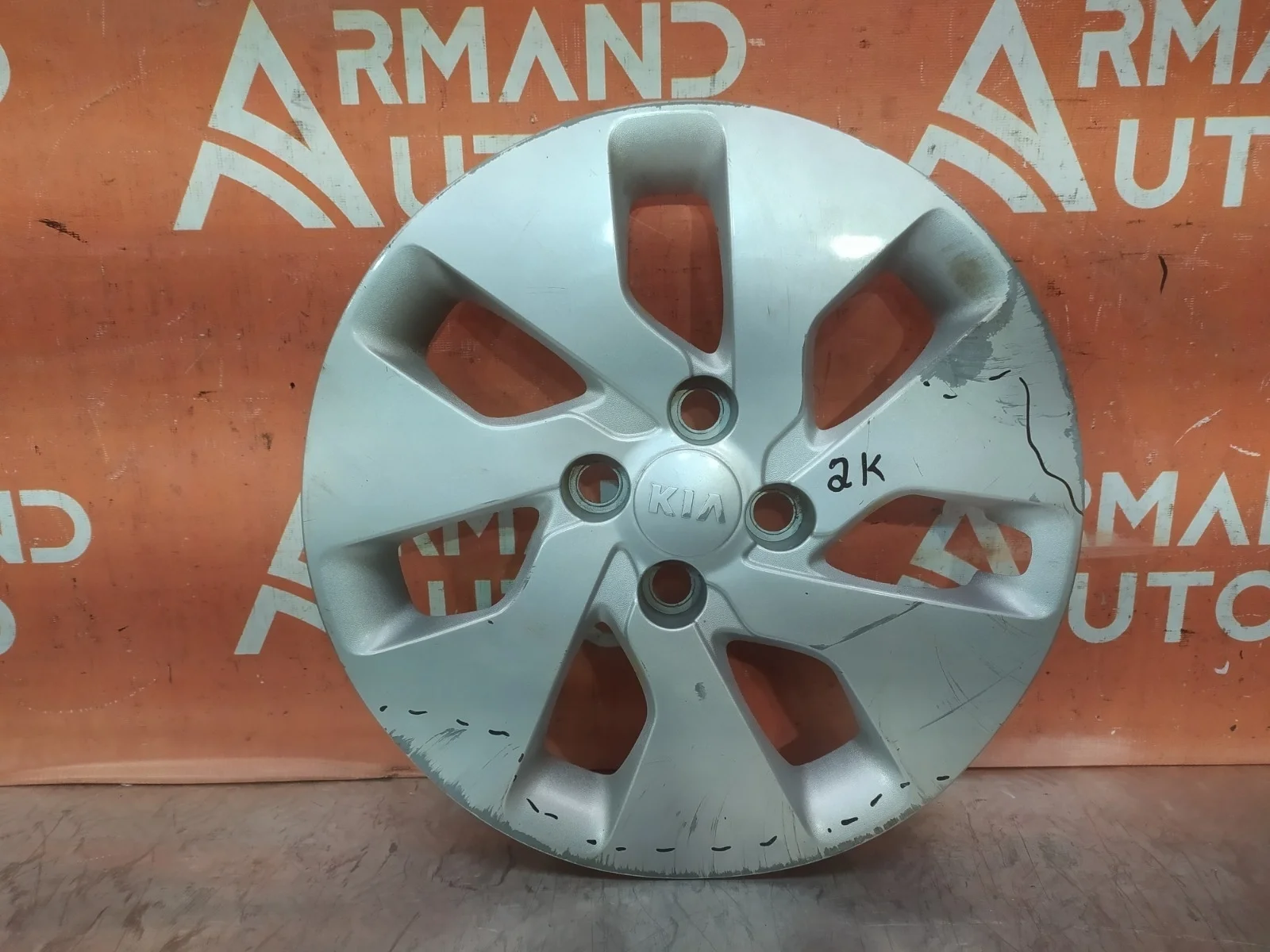Колпак Kia Rio 529604Y000 3 QB