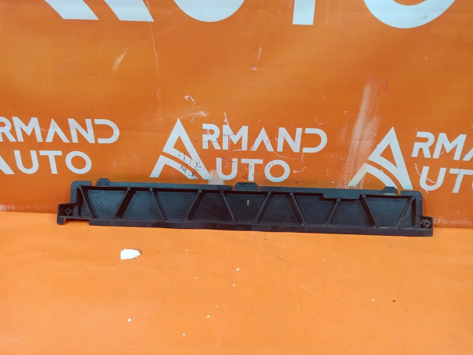 Кронштейн радиатора Volkswagen Polo 2009-2020 6RU806249 5