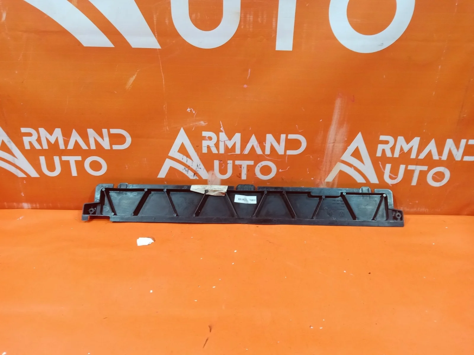 Кронштейн радиатора Volkswagen Polo 2009-2020 6RU806249 5