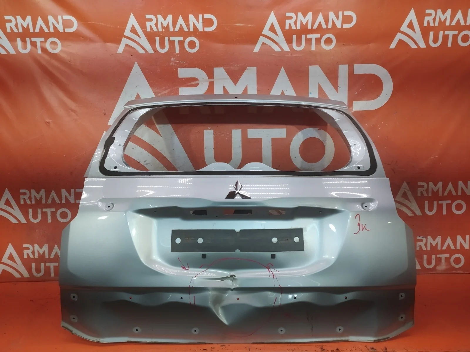 Дверь багажника Mitsubishi Pajero Sport 2015-2021 5801B684 3
