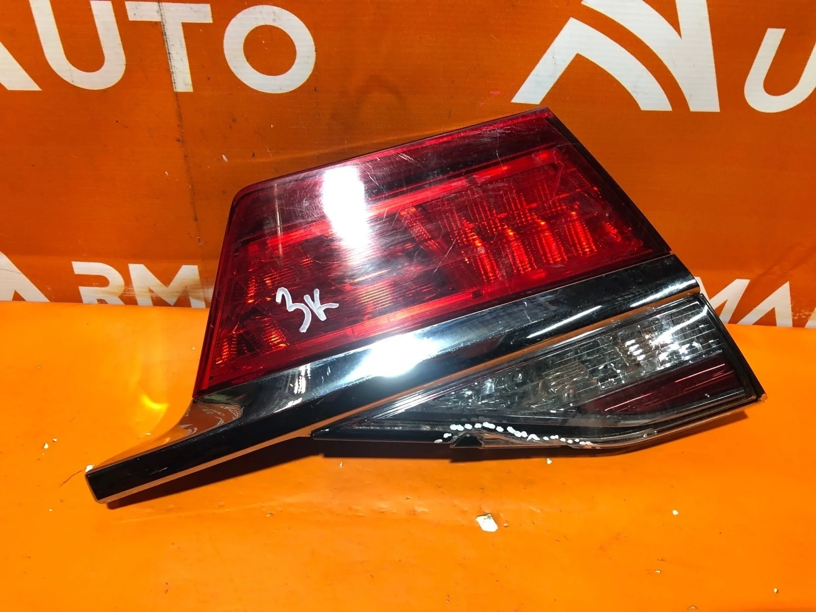 Фонарь внутренний Toyota Camry 2014-2018 8159133291 7 XV50, левый