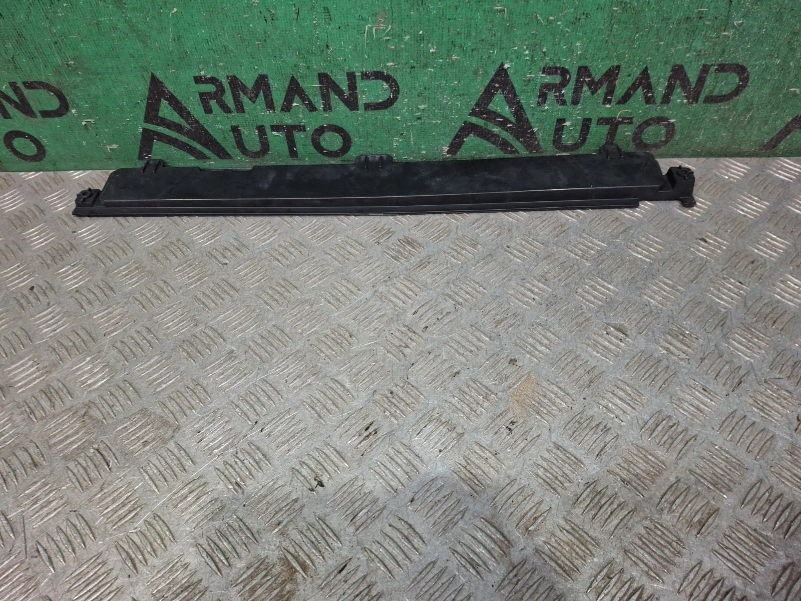 Кронштейн радиатора Volkswagen Polo 2009-2020 6RU806249 5