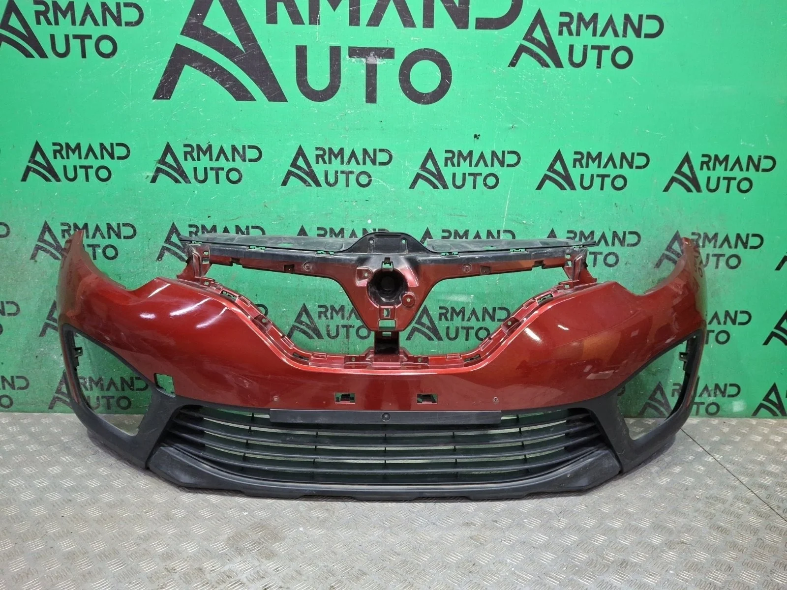 Бампер Renault Kaptur 2016-2022 620222535R 1, передний