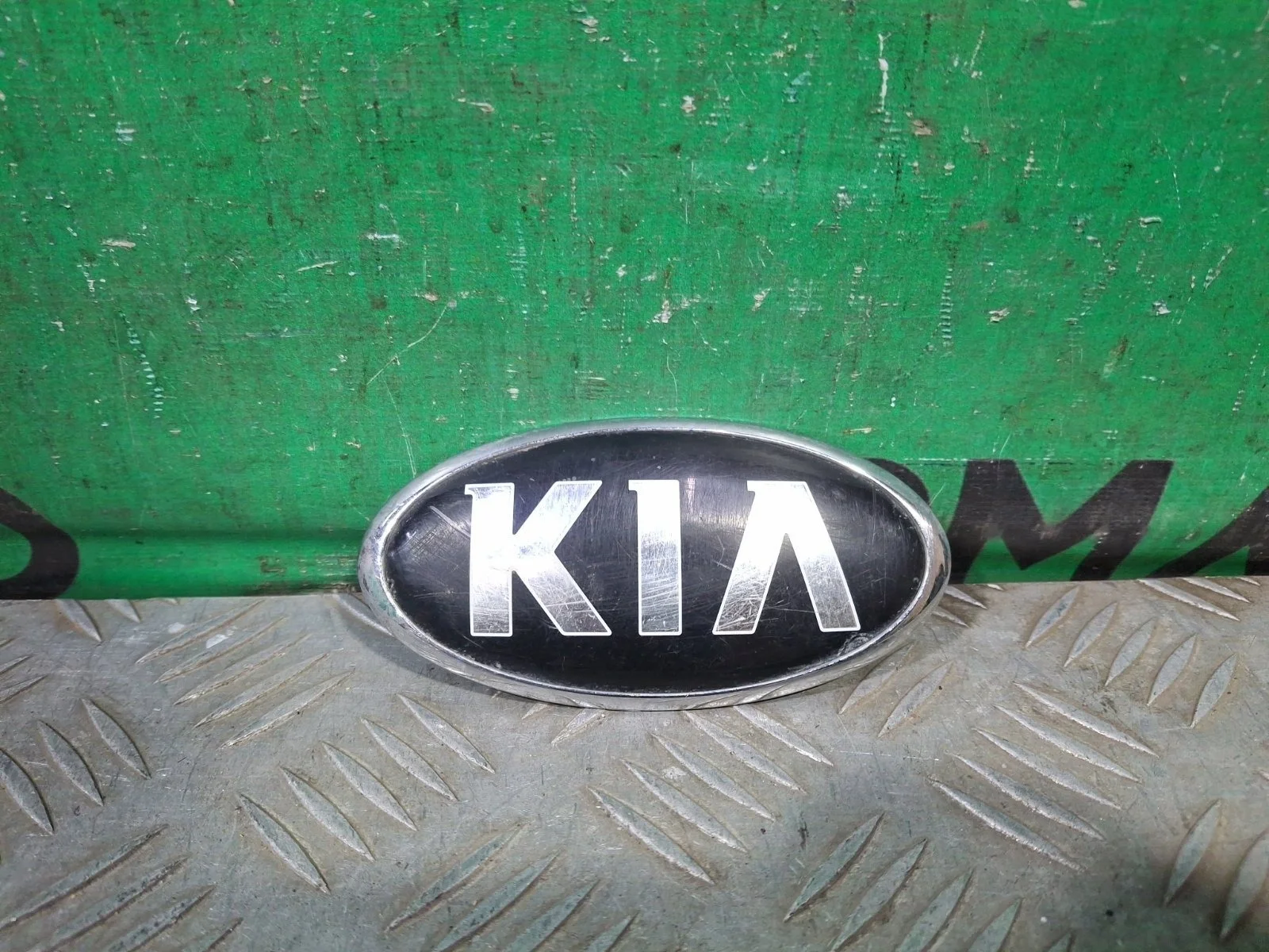 Эмблема KIA Rio 2017-2022 863182T000 4 FB, задняя