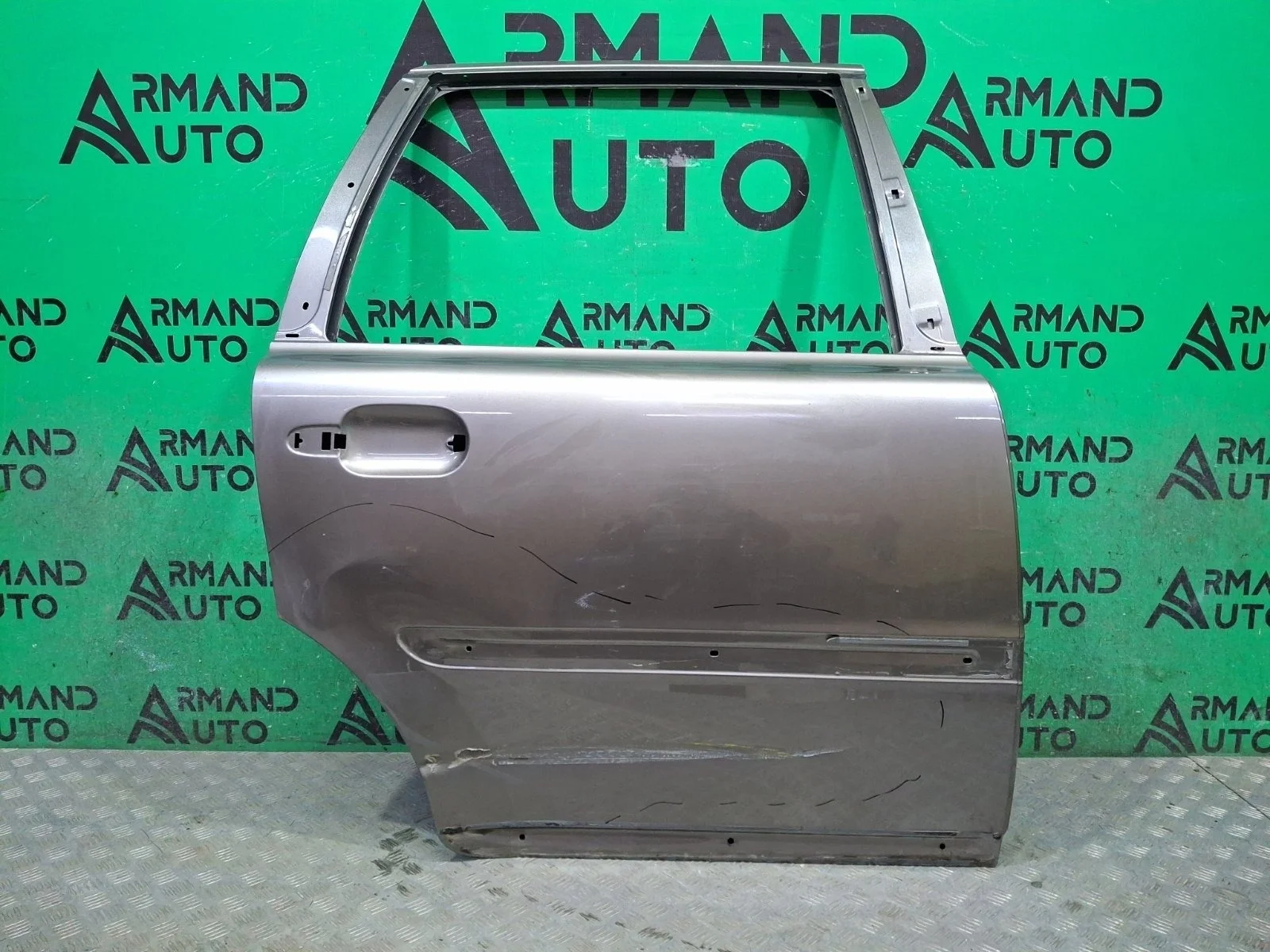 Дверь Volvo XC90 2002-2014 31385355 1, задняя правая