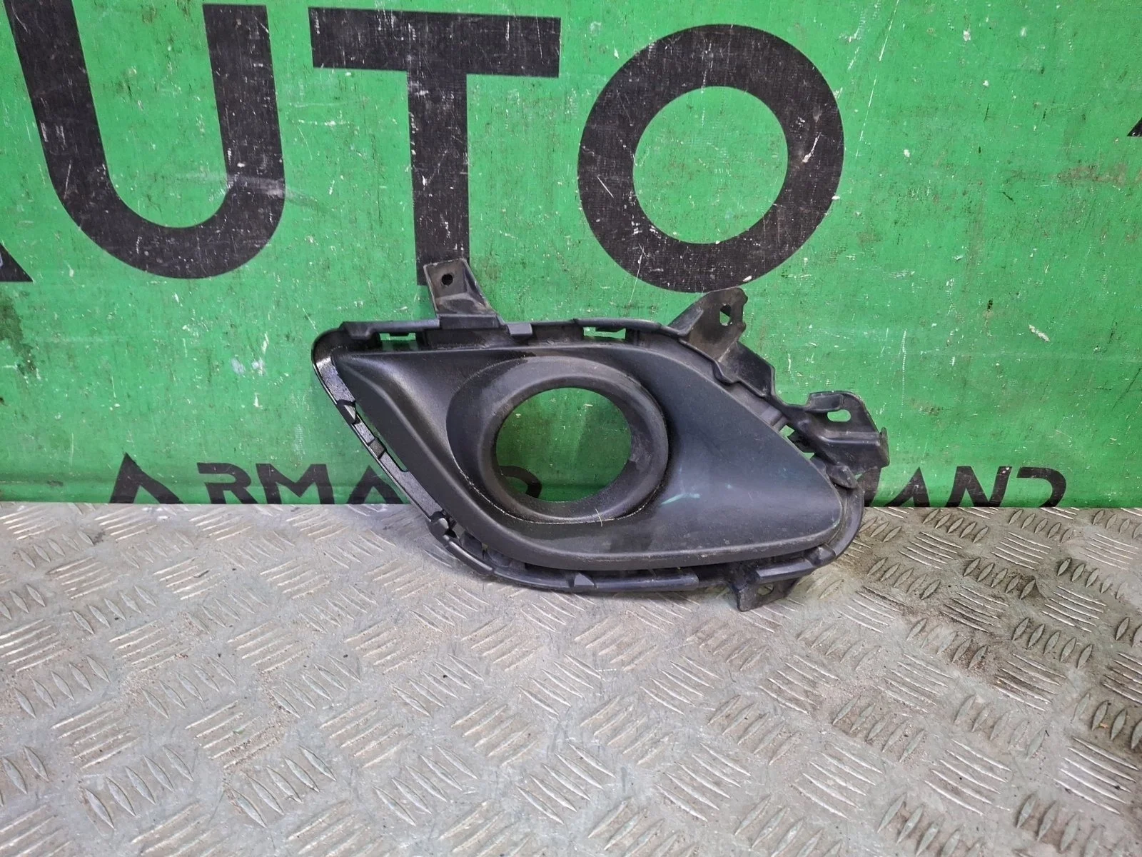 Окантовка птф Mazda 6 2012-2015 GHR450C21A 3 GJ, левая