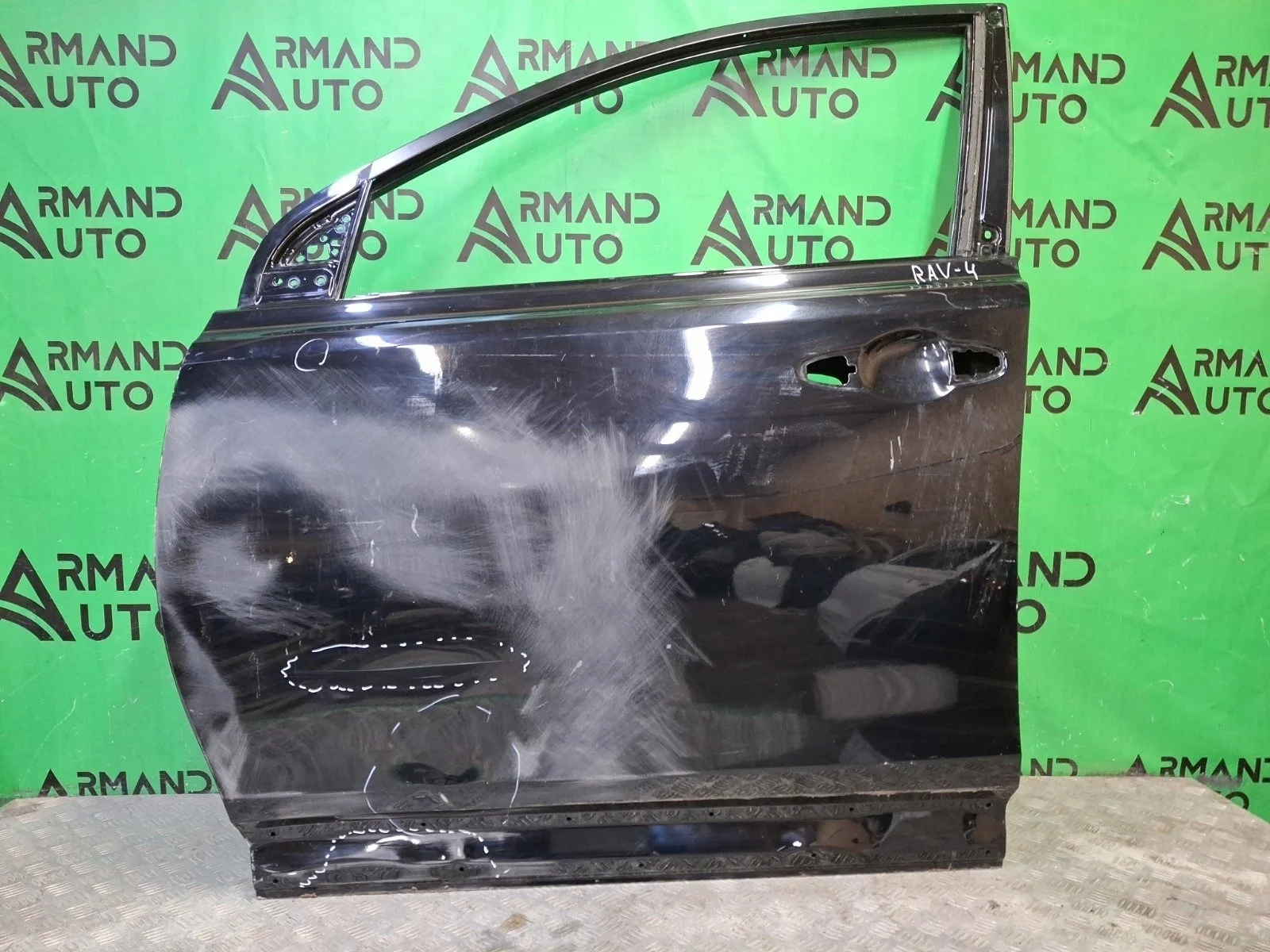 Дверь Toyota RAV4 2012-2019 670020R100 4 CA40, передняя левая