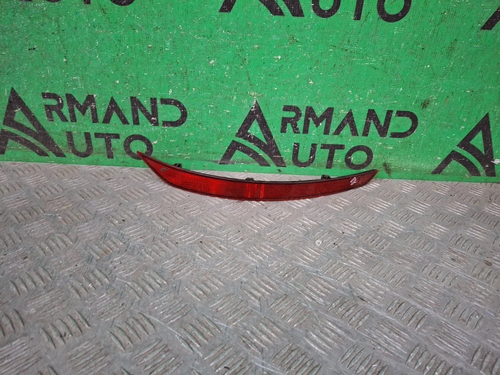 Отражатель Skoda Rapid 2020-2023 60U945106 2, правый