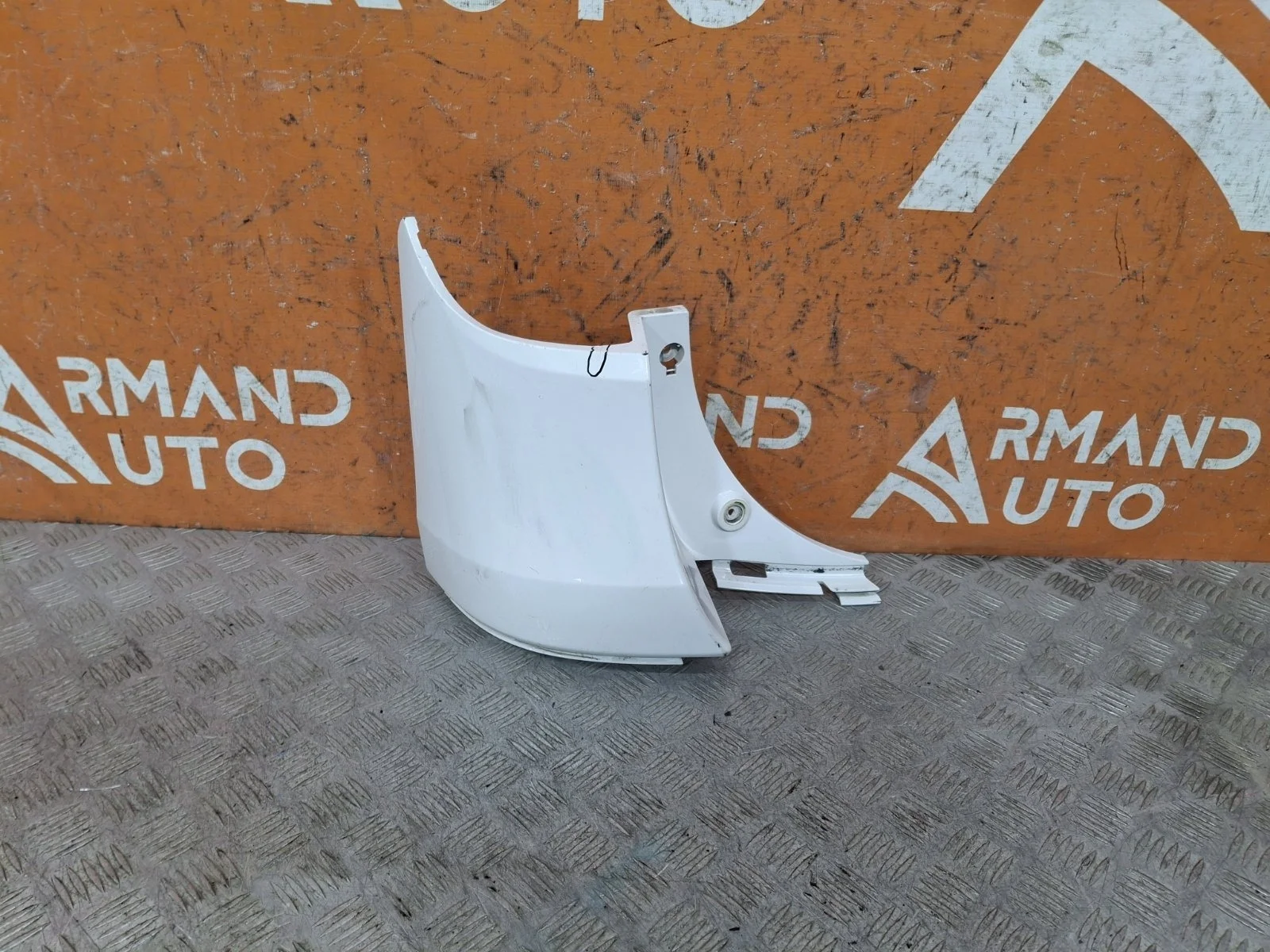 Бампер Hyundai H1 / Grand Starex 2007-2021 866124H000 2, задний левый