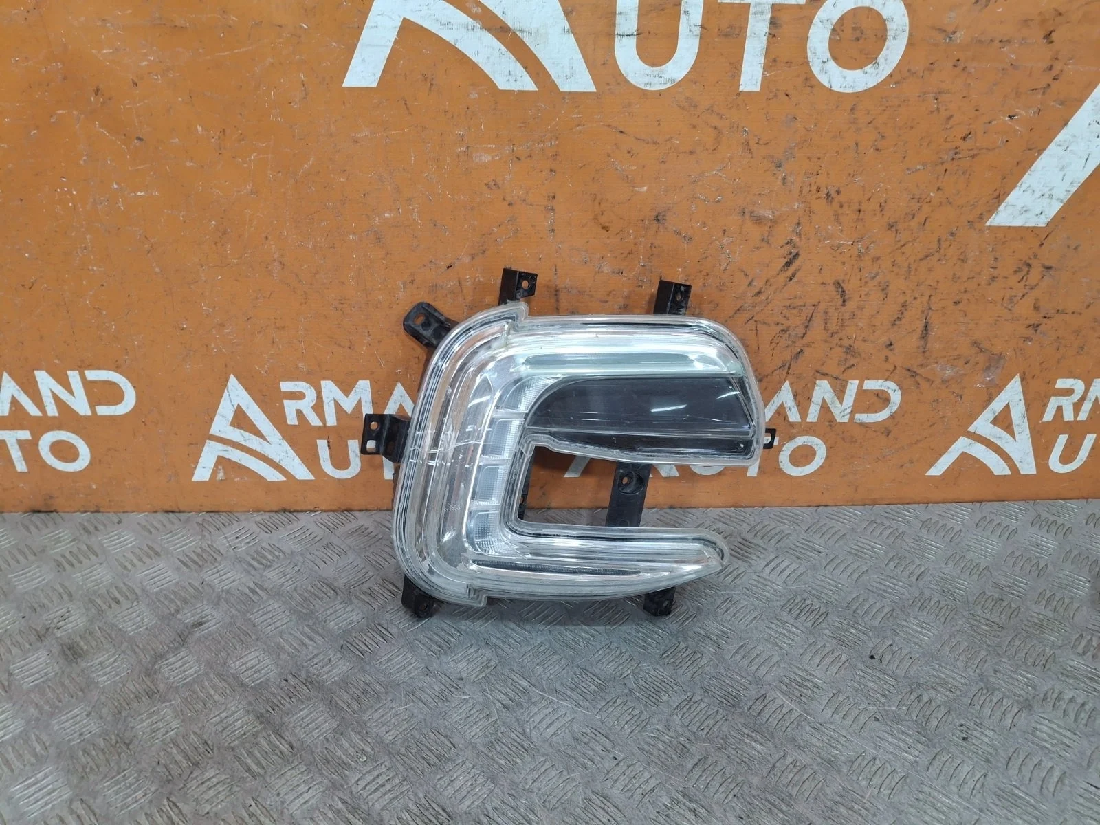 Дхо Renault Kaptur 2016-2022 266050994R 1, левое